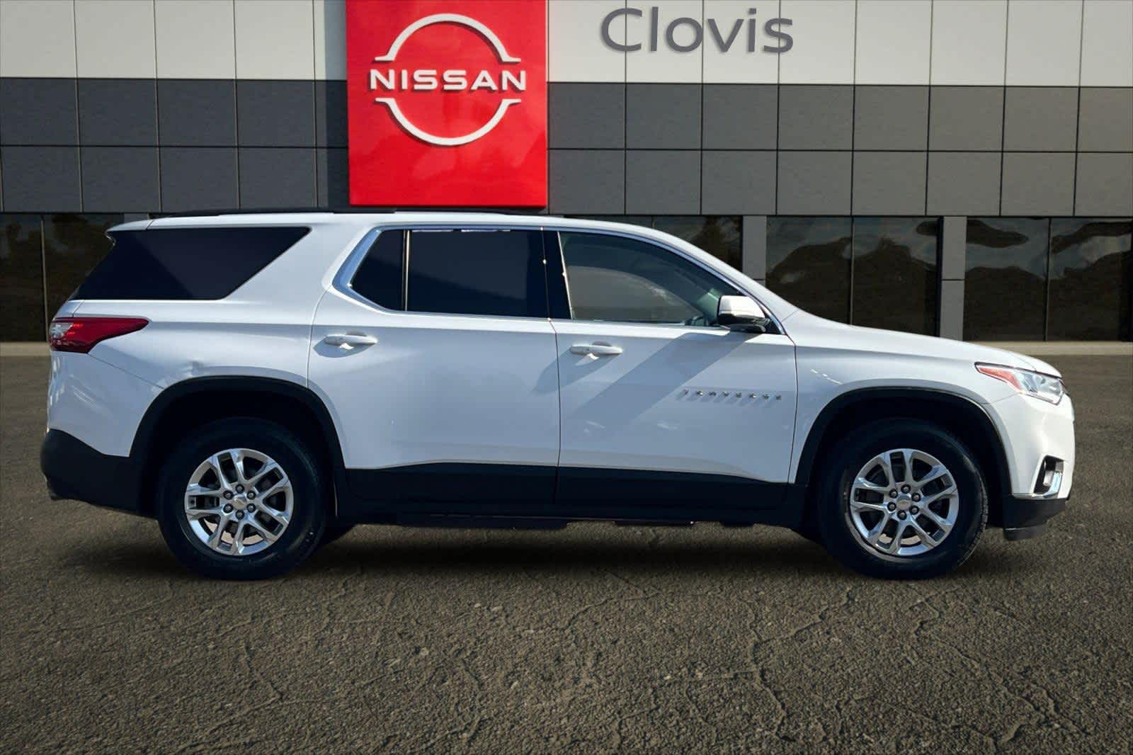 Thumbnail: 2020 Chevrolet Traverse - 9