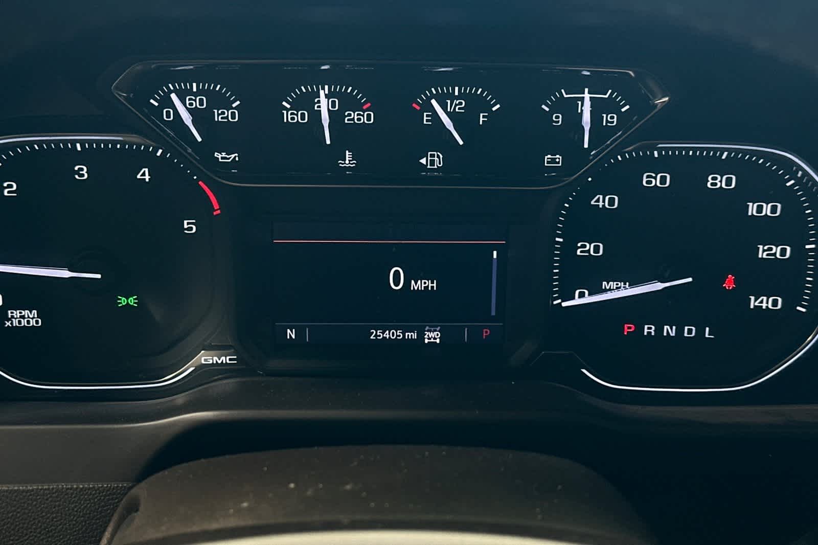 Thumbnail: 2022 GMC Sierra 3500 - 26
