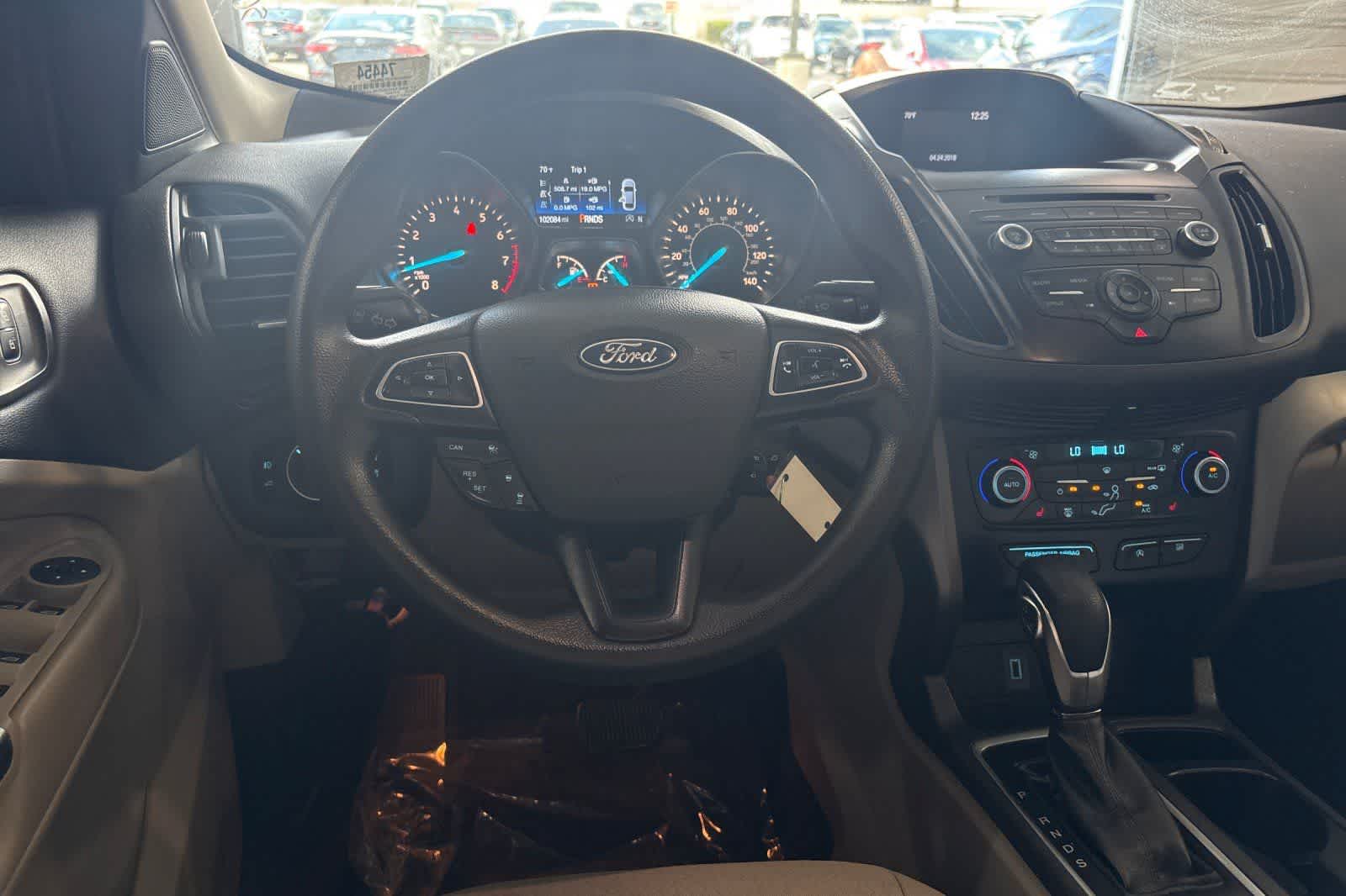 Thumbnail: 2018 Ford Escape - 16