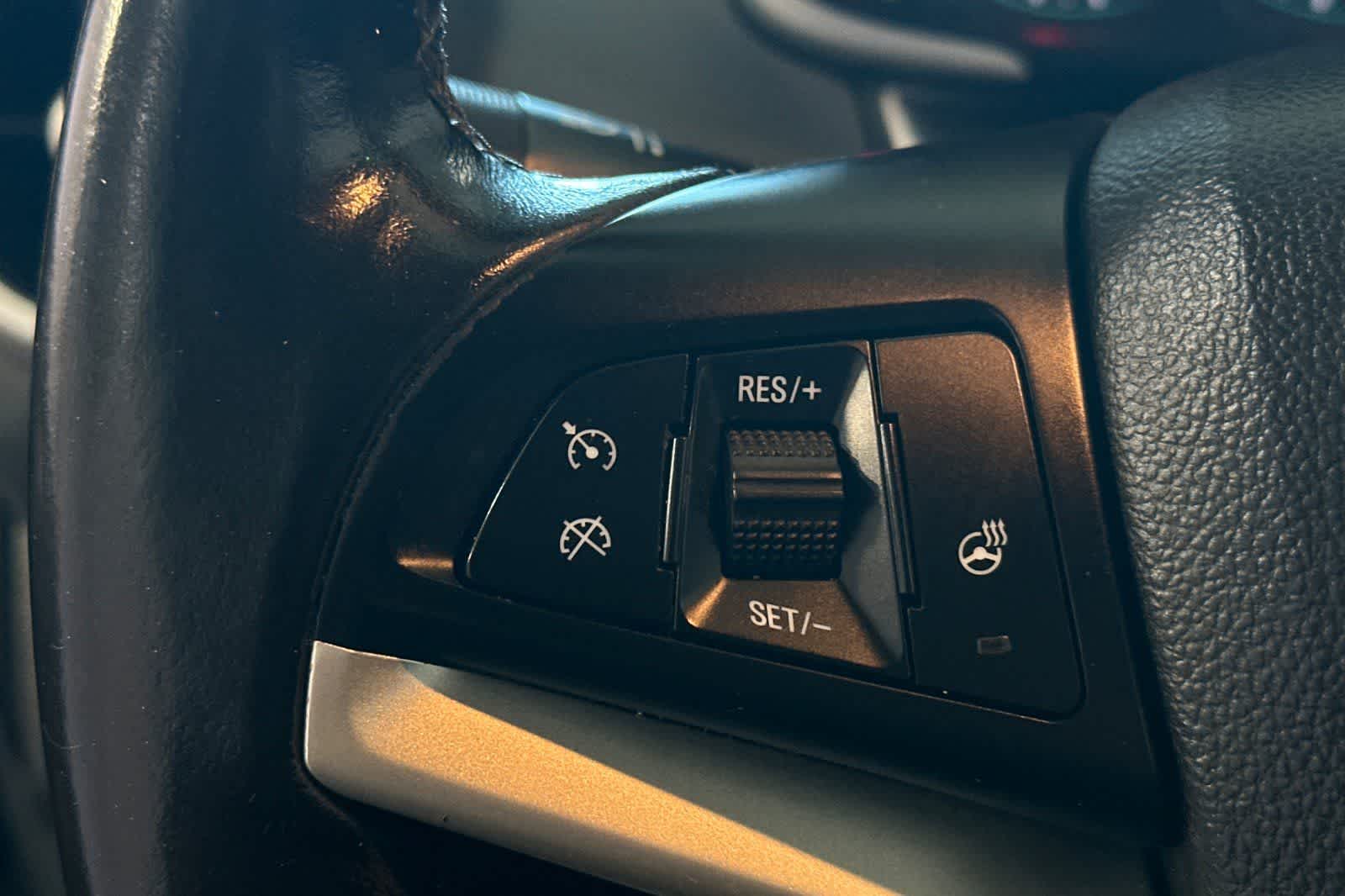 Thumbnail: 2017 Chevrolet Sonic - 29