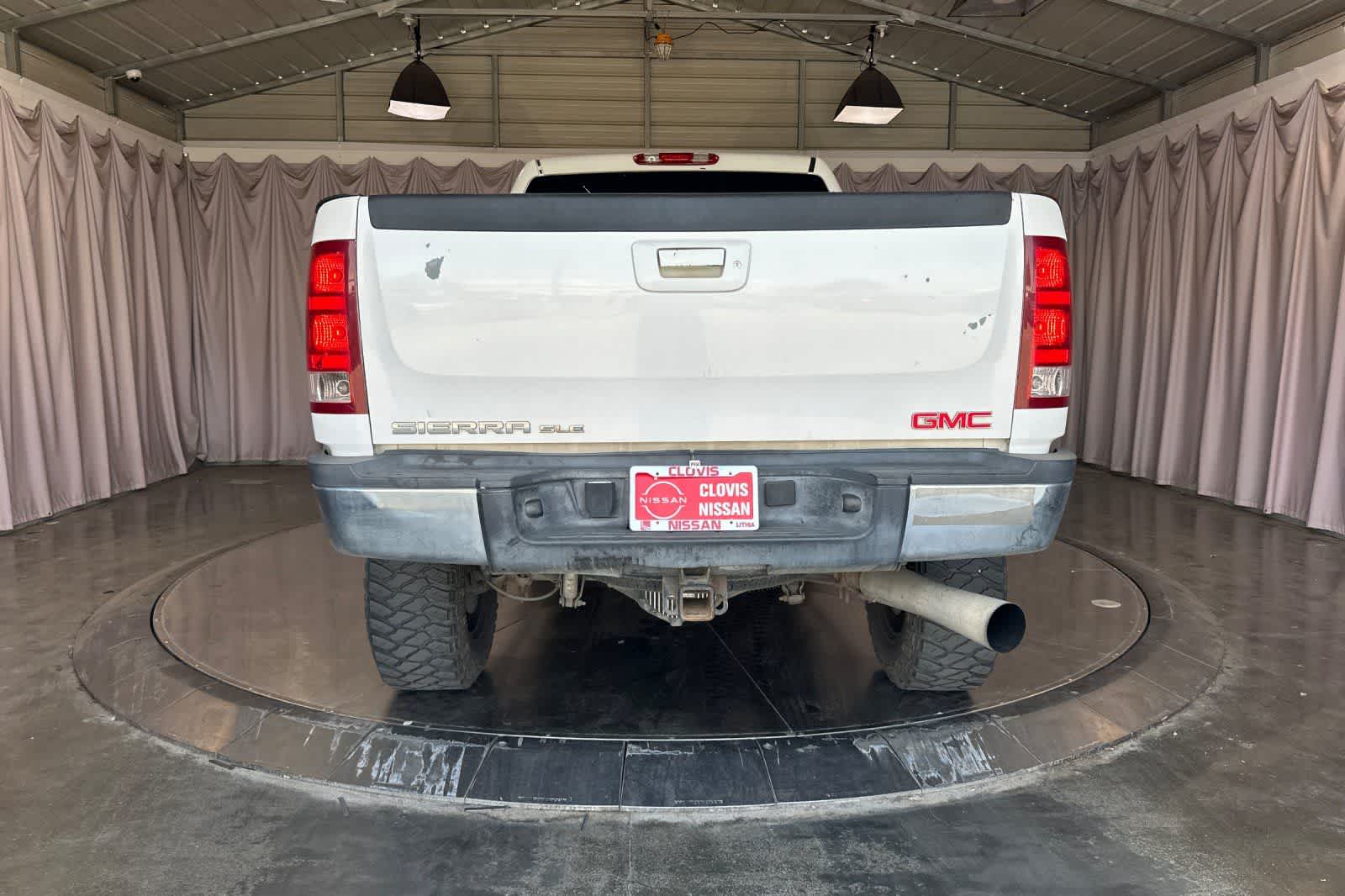 Thumbnail: 2007 GMC Sierra 2500 - 8