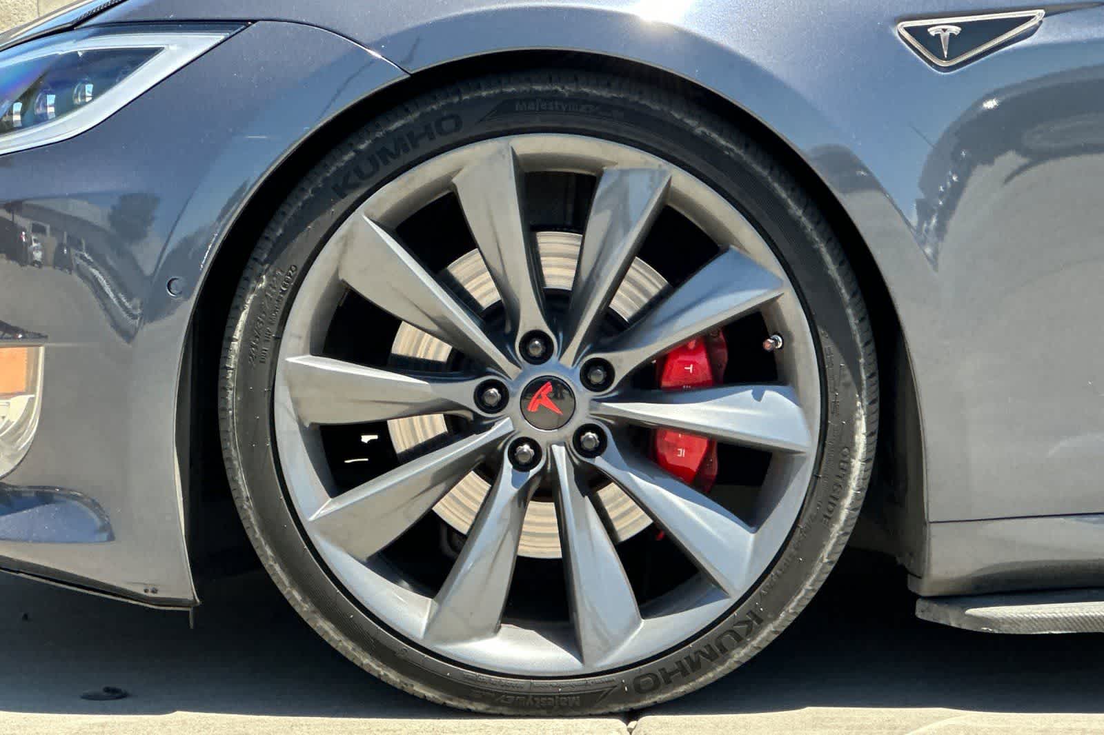 Thumbnail: 2016 Tesla Model S - 12