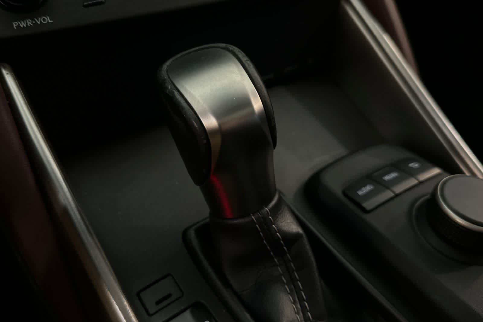 Thumbnail: 2020 Lexus IS - 22