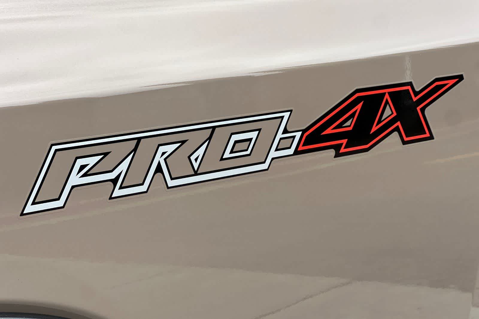 Thumbnail: 2023 Nissan Frontier - 16