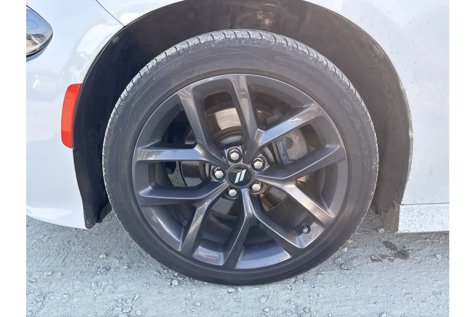 Thumbnail: 2019 Dodge Charger - 24