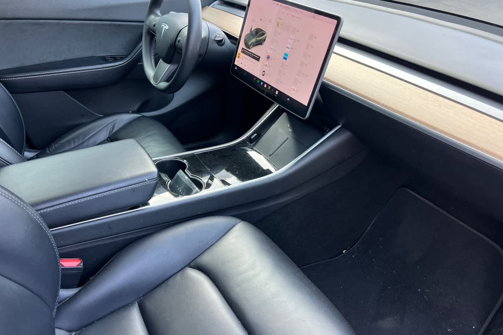 Thumbnail: 2021 Tesla Model Y - 16