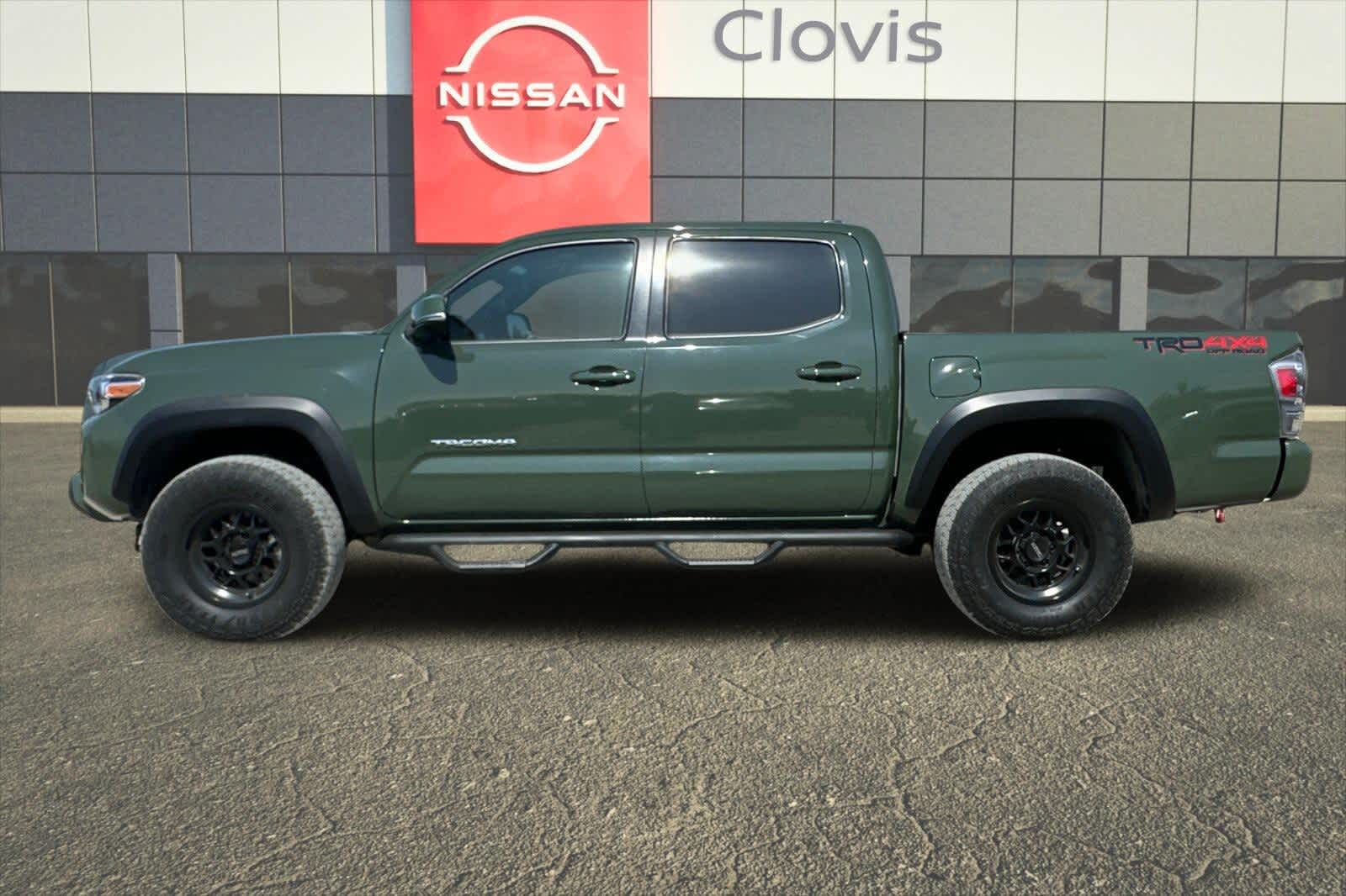 Thumbnail: 2022 Toyota Tacoma - 6