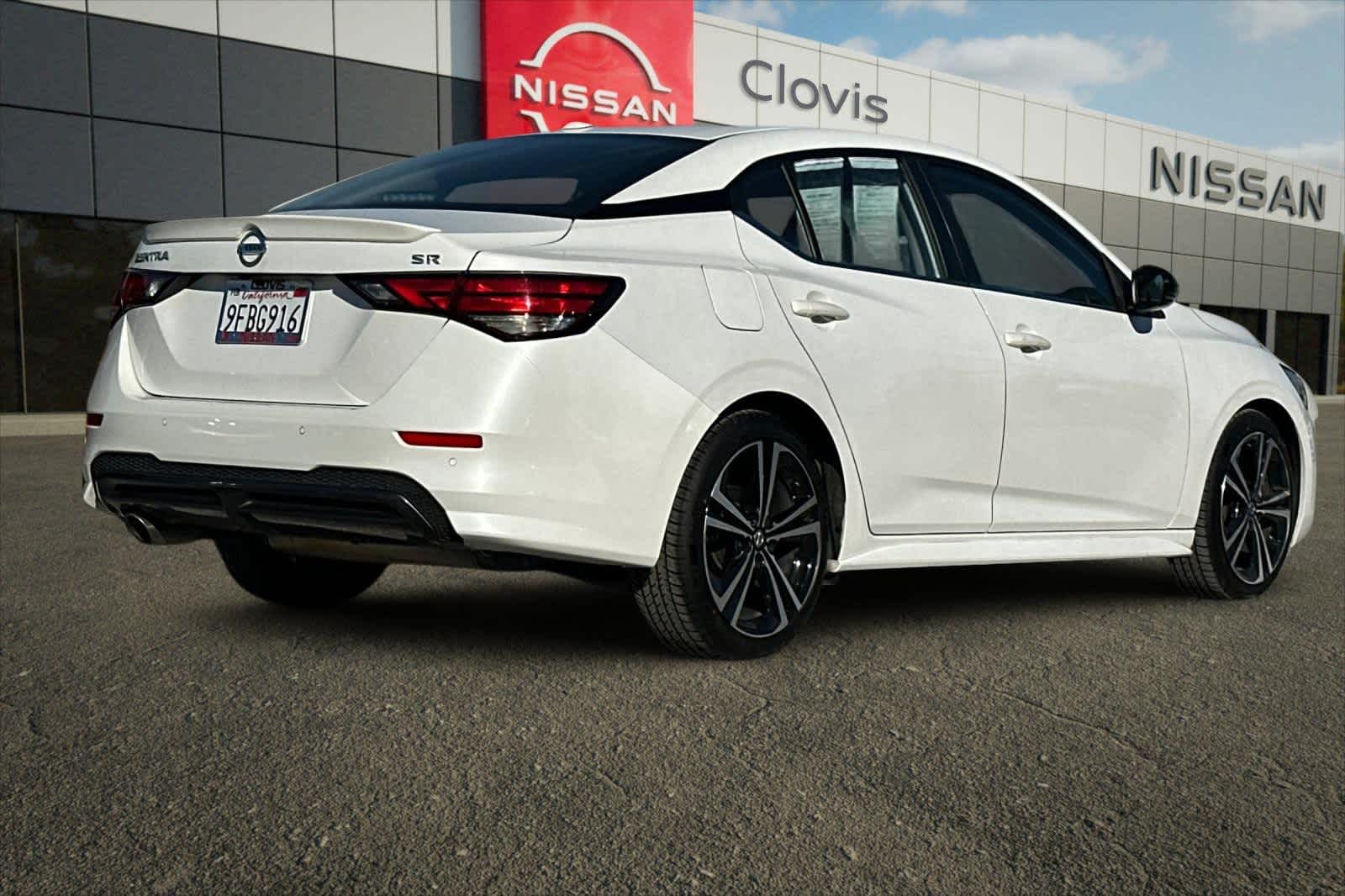 Thumbnail: 2022 Nissan Sentra - 3