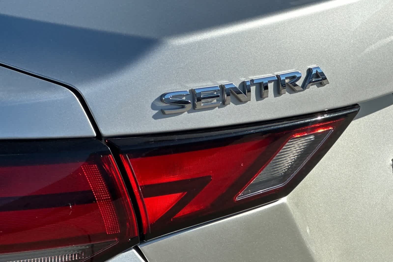 Thumbnail: 2022 Nissan Sentra - 15