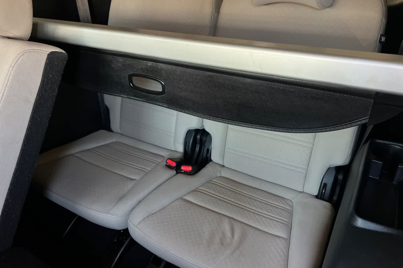 Thumbnail: 2019 Kia Sorento - 17