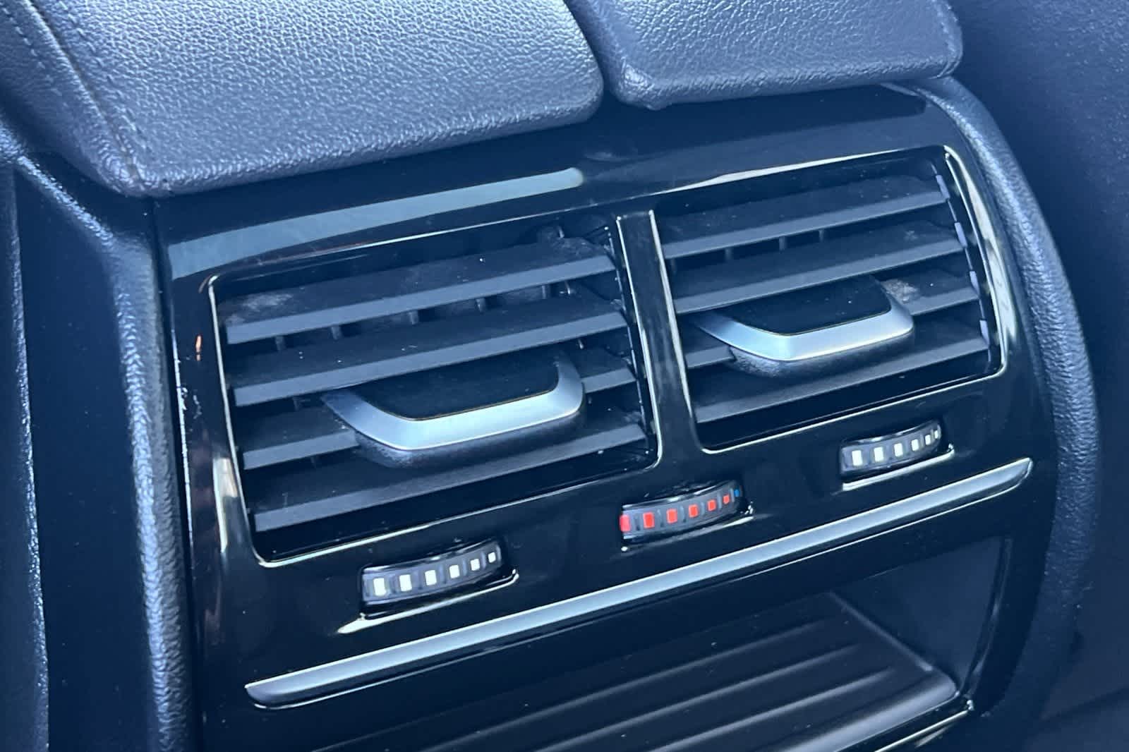 Thumbnail: 2020 BMW 5 Series - 15