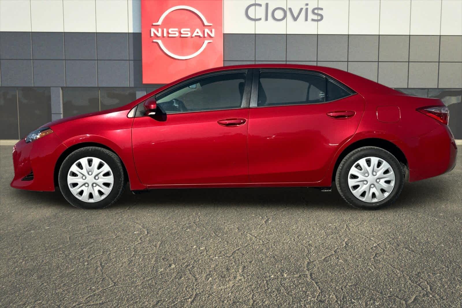 Thumbnail: 2017 Toyota Corolla - 6