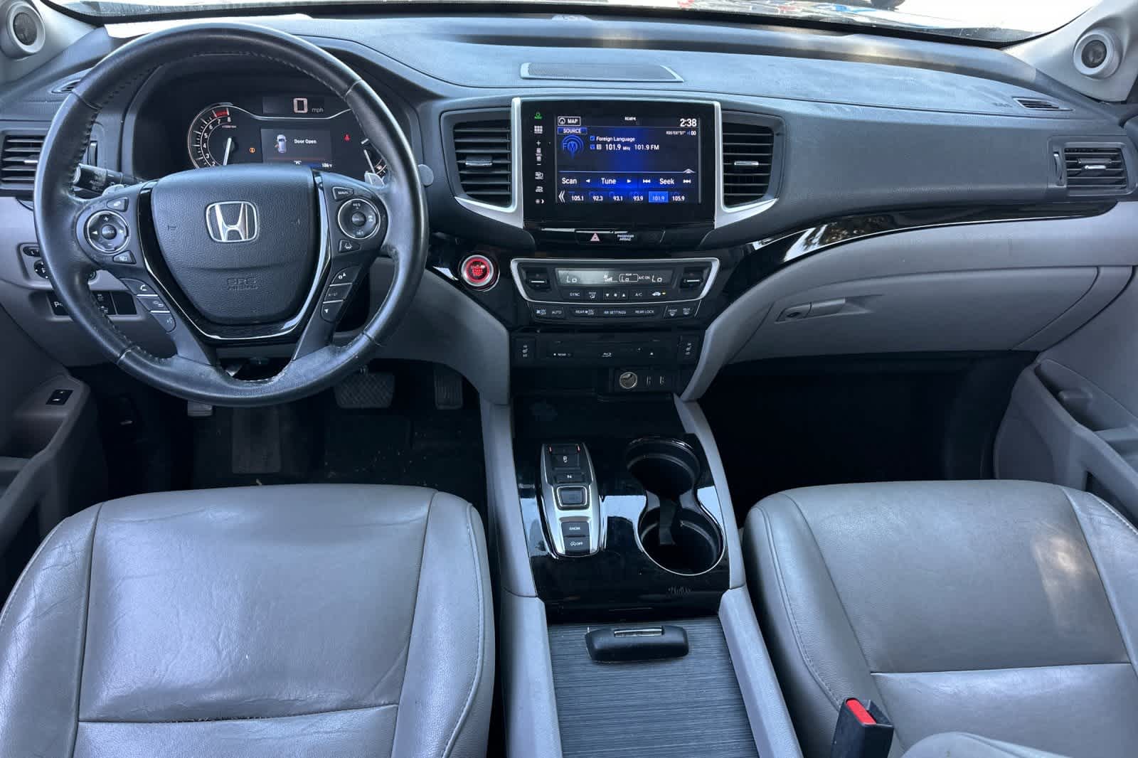 Thumbnail: 2016 Honda Pilot - 4