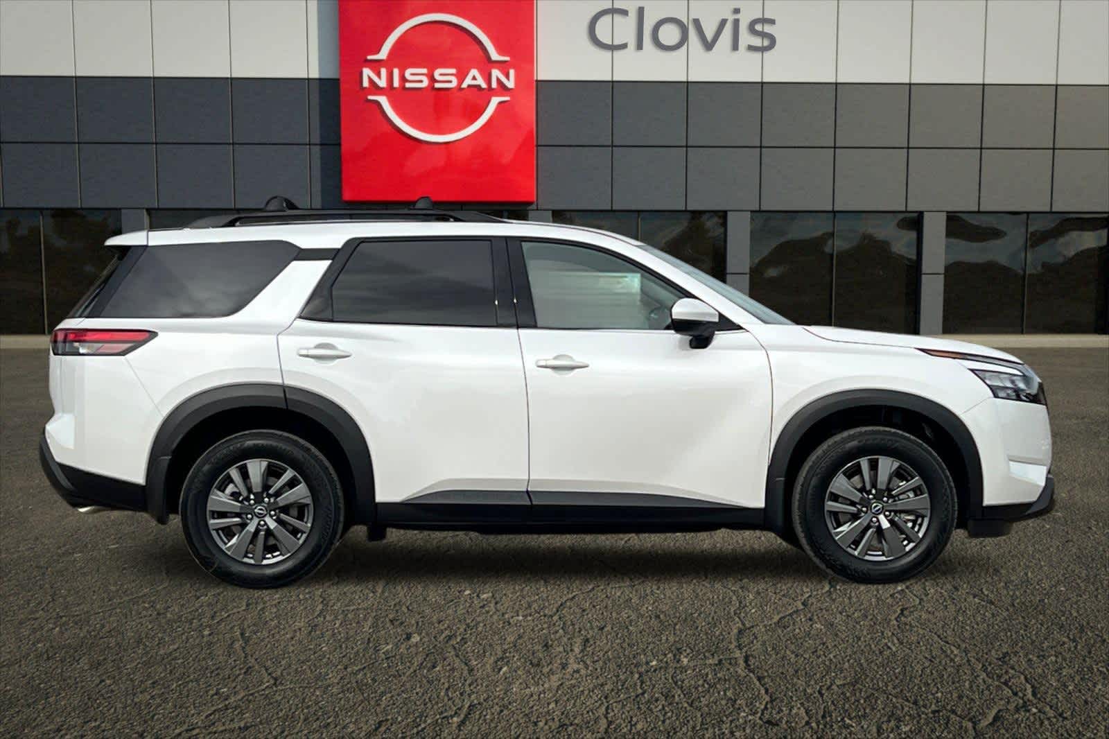 Thumbnail: 2025 Nissan Pathfinder - 9