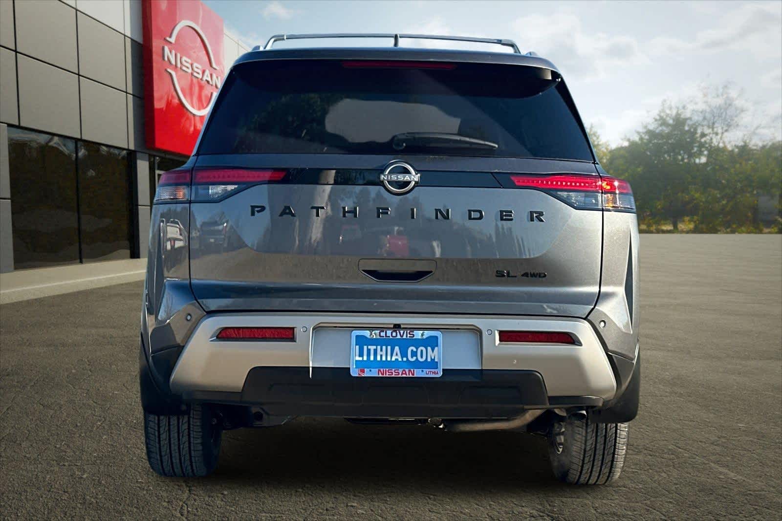 Thumbnail: 2025 Nissan Pathfinder - 8