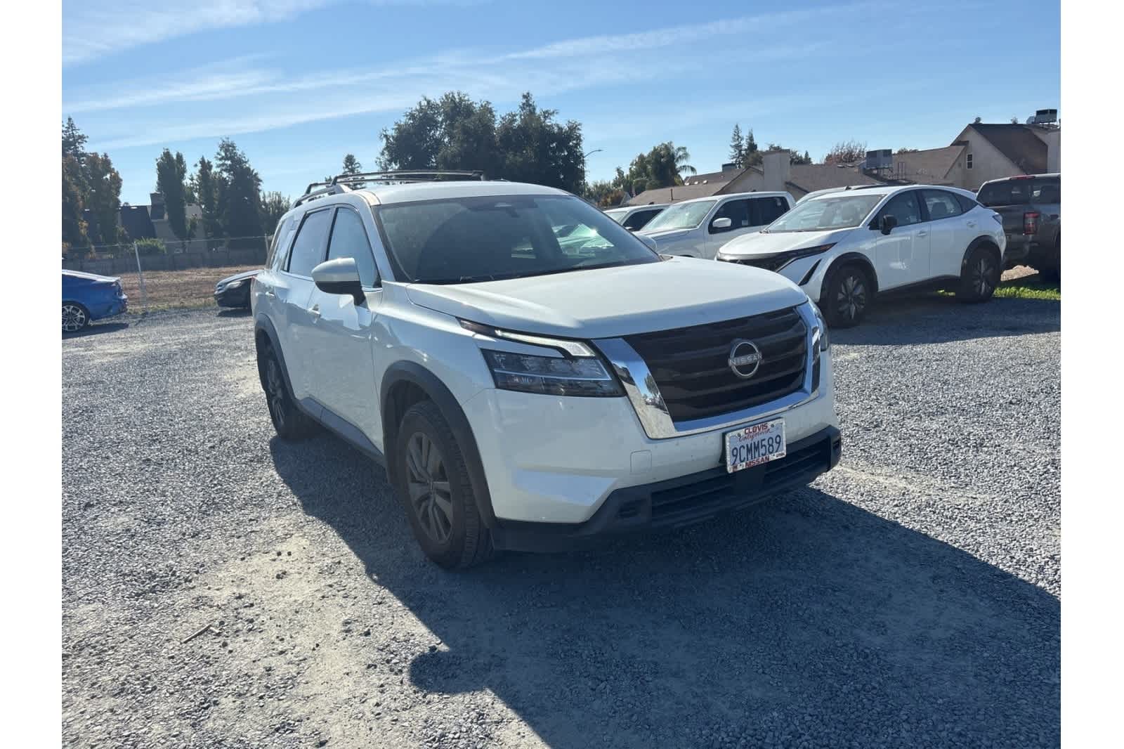 Thumbnail: 2022 Nissan Pathfinder - 10