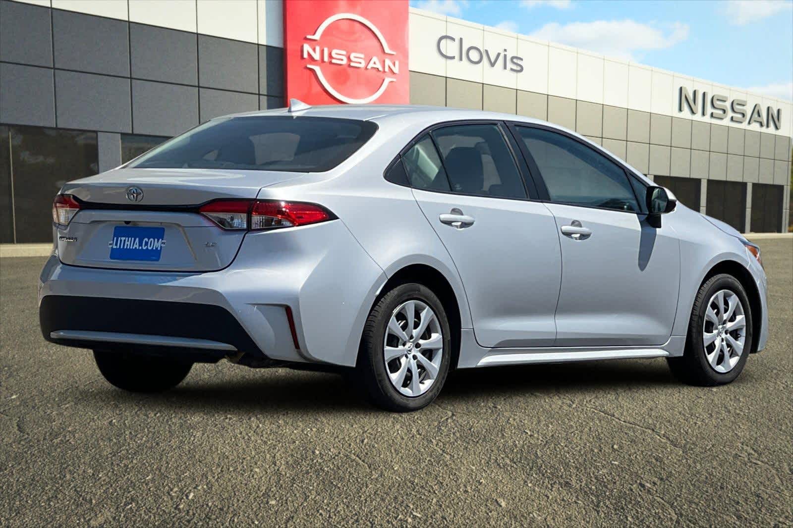 Thumbnail: 2021 Toyota Corolla - 3