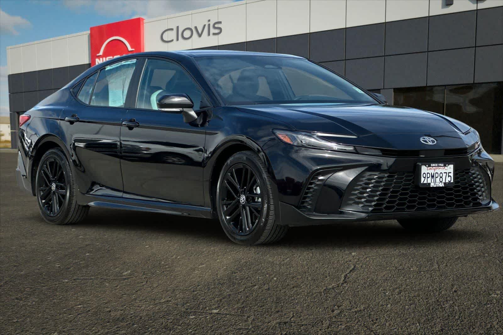 Thumbnail: 2025 Toyota Camry - 10