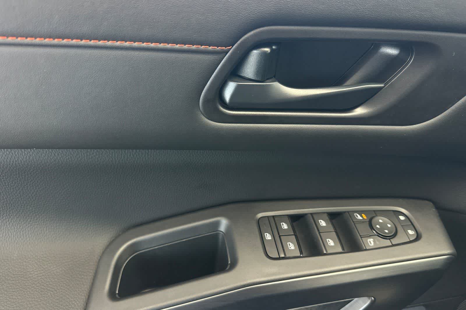 Thumbnail: 2026 Nissan Pathfinder - 13