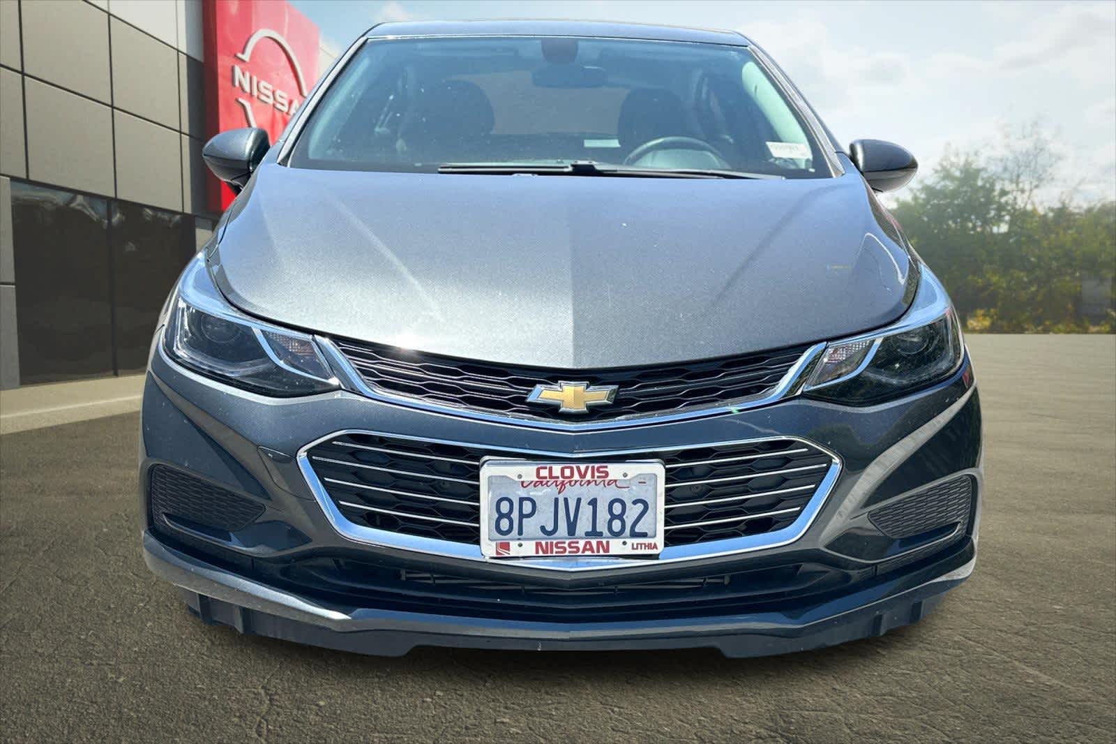 Thumbnail: 2017 Chevrolet Cruze - 11