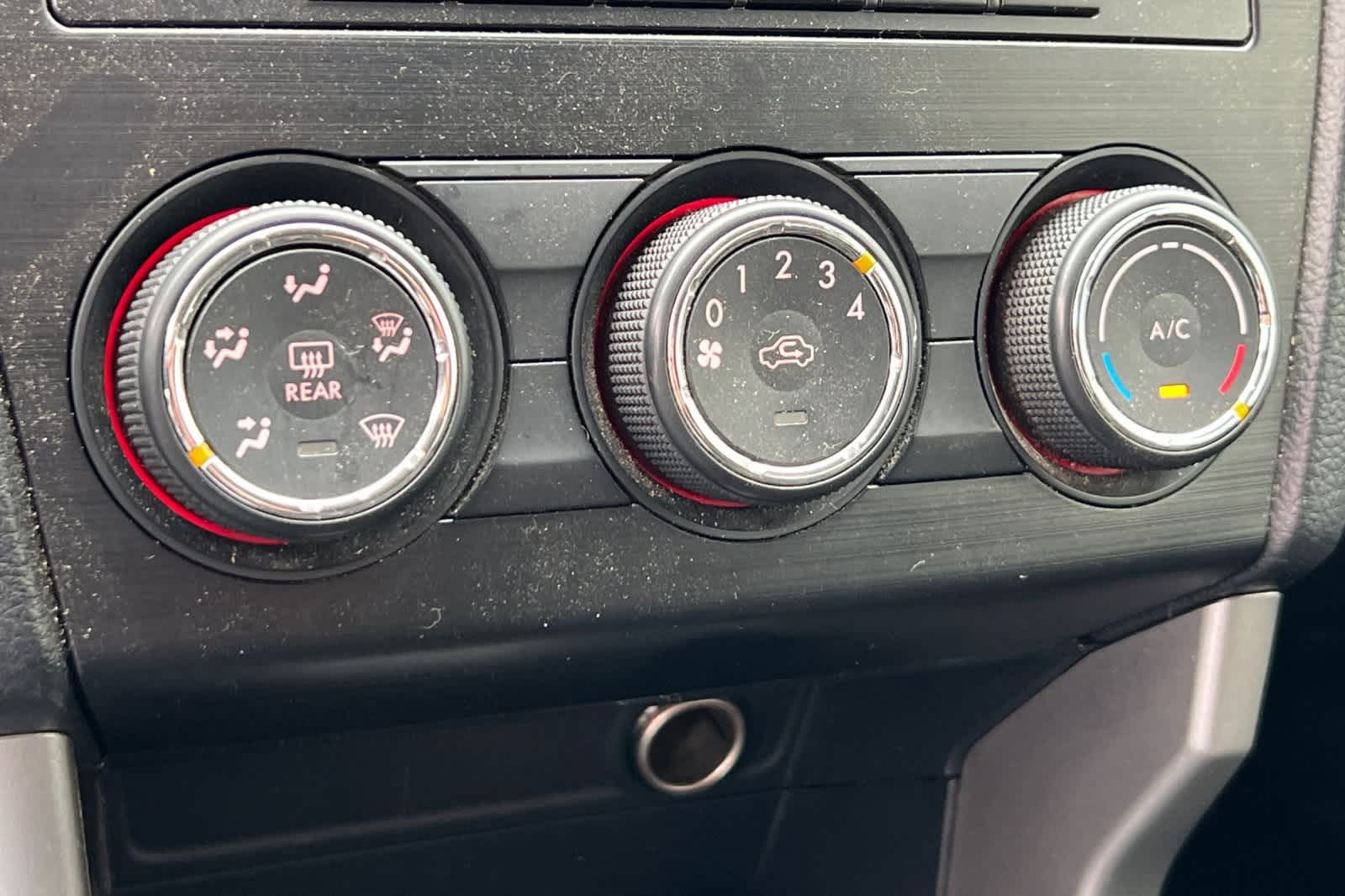 Thumbnail: 2015 Subaru Forester - 21