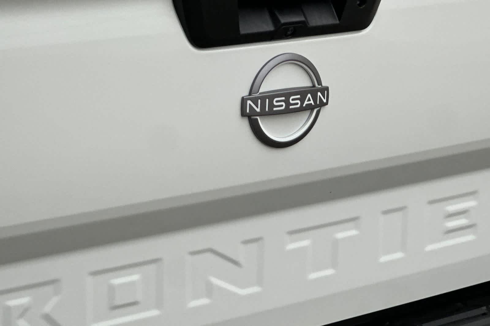 Thumbnail: 2026 Nissan Frontier - 25