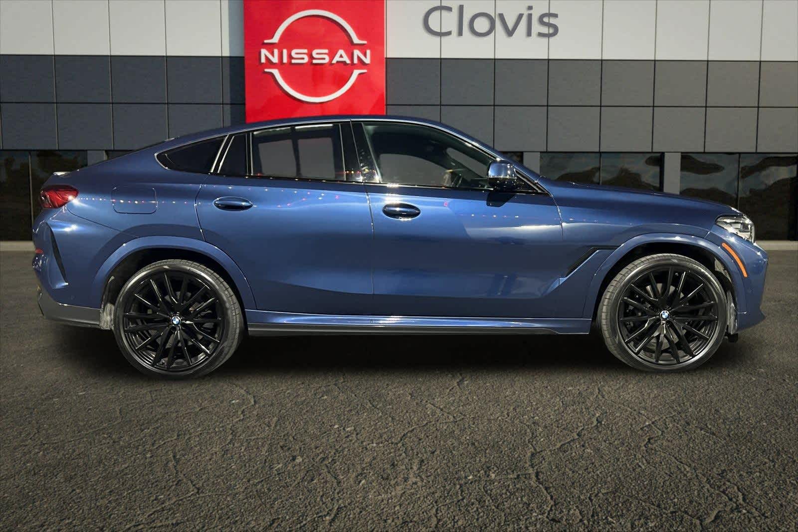 Thumbnail: 2023 BMW X6 - 9