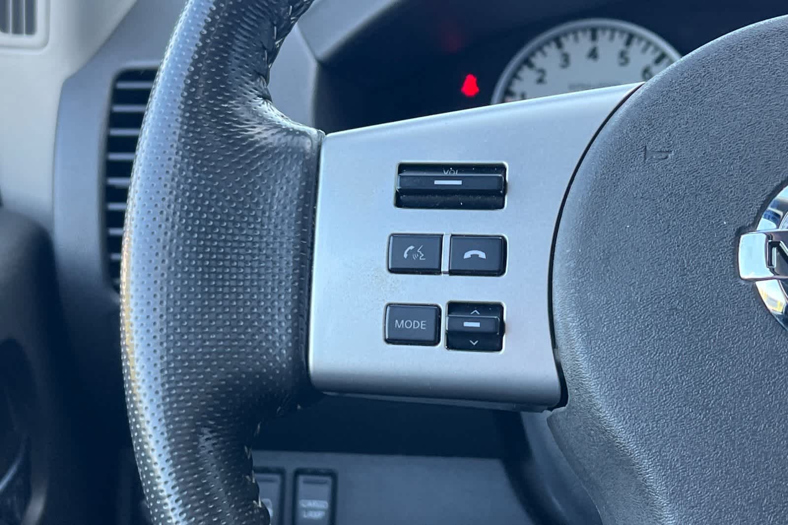 Thumbnail: 2021 Nissan Frontier - 29