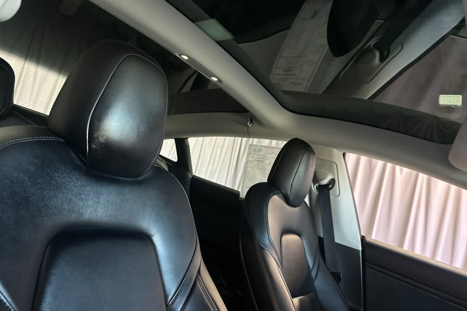 Thumbnail: 2020 Tesla Model 3 - 19