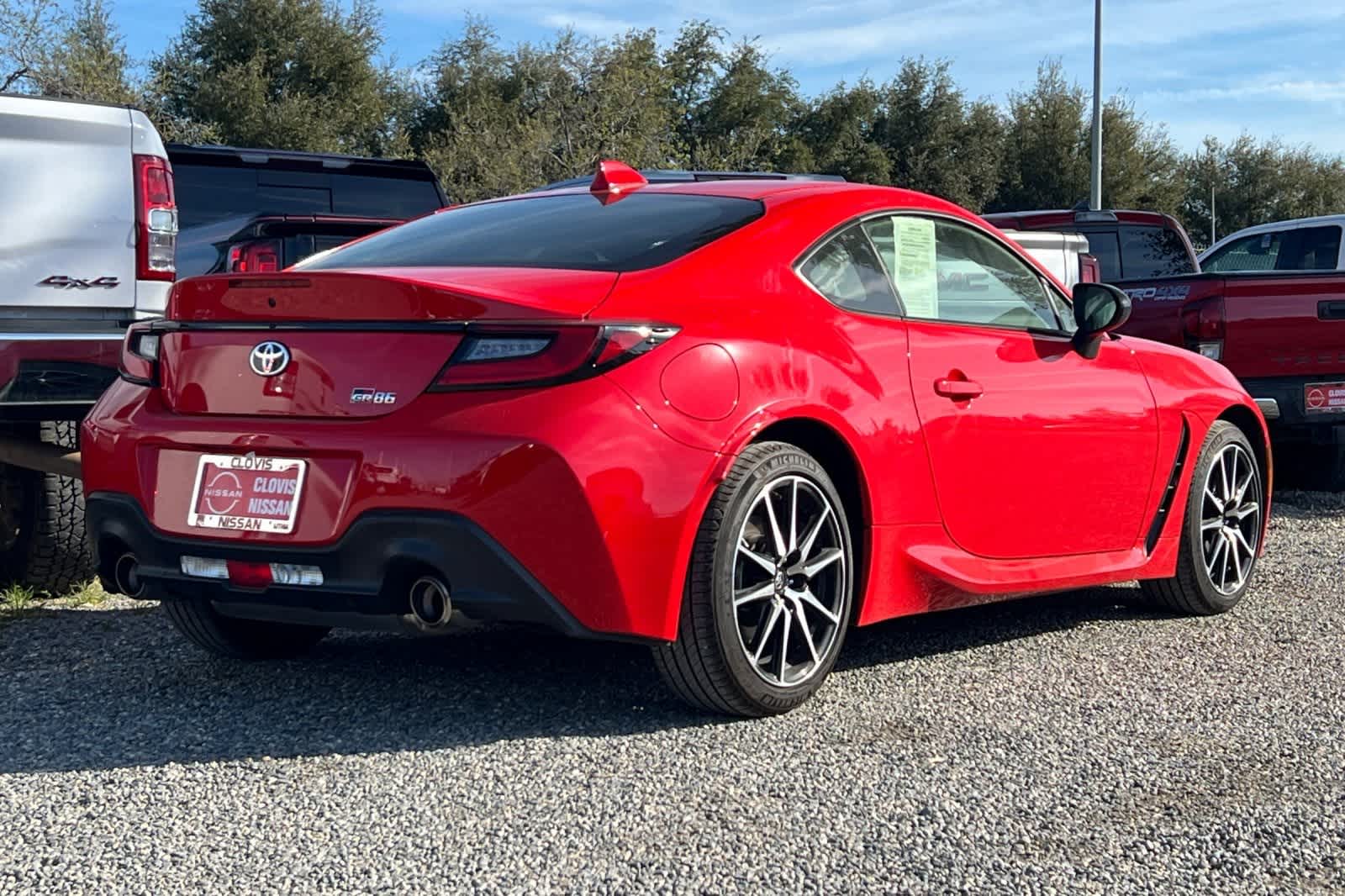 Thumbnail: 2025 Toyota GR86 - 3