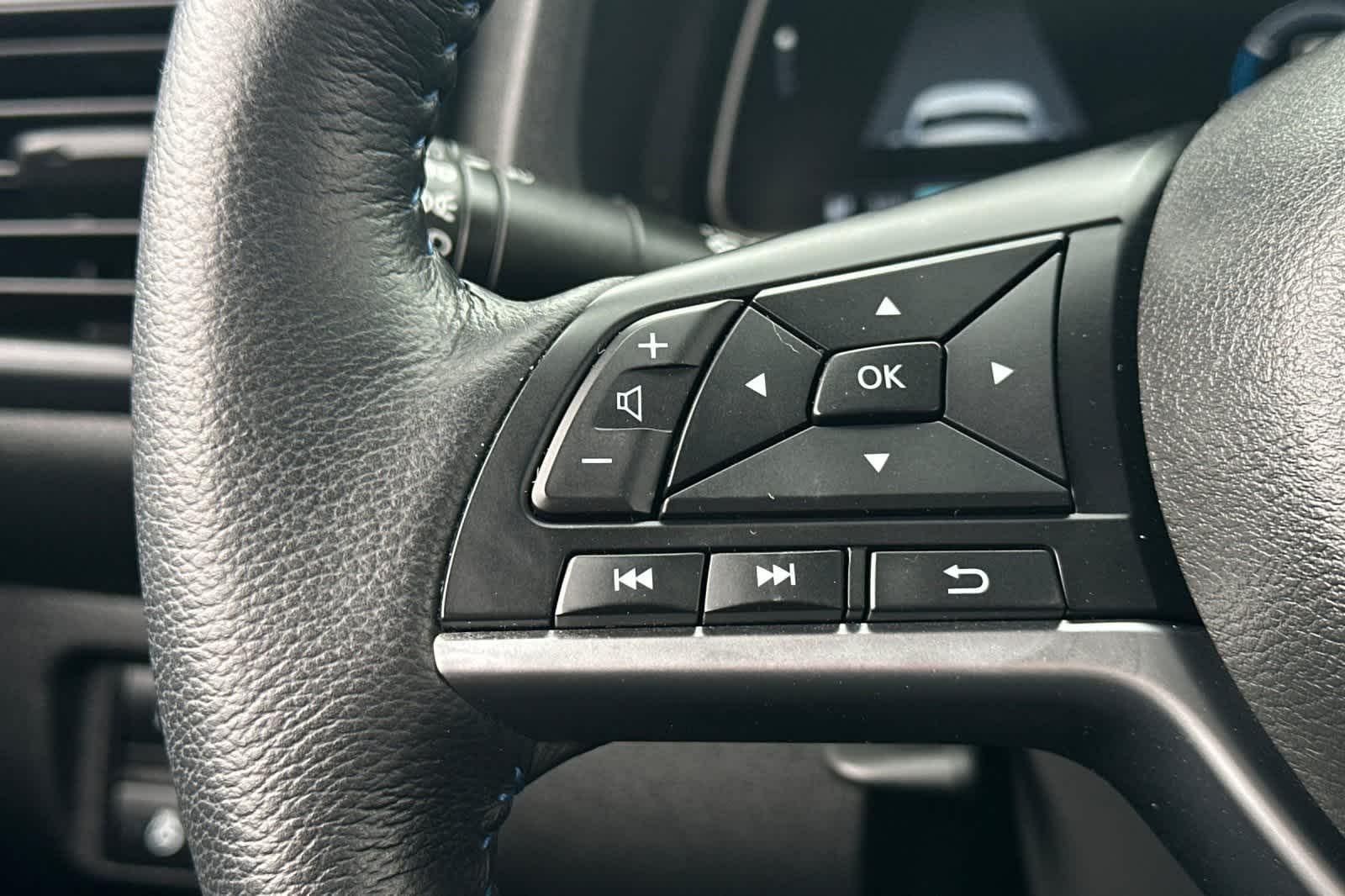 Thumbnail: 2024 Nissan Leaf - 31