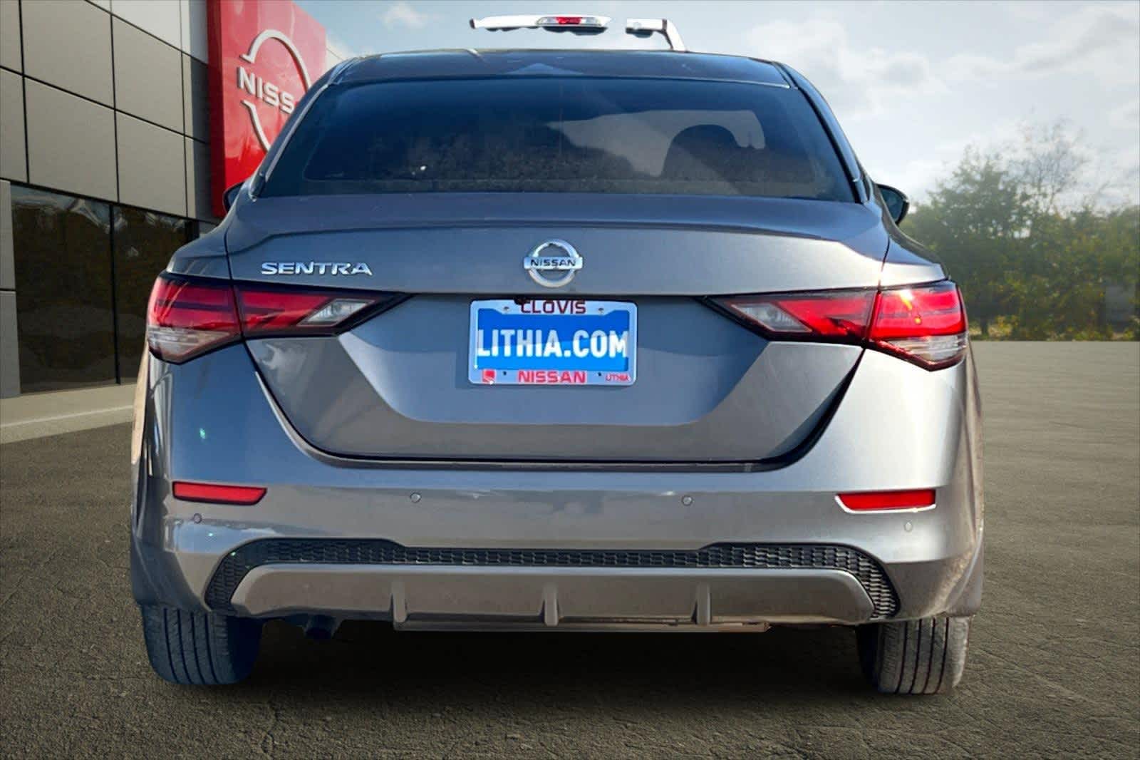 Thumbnail: 2023 Nissan Sentra - 8