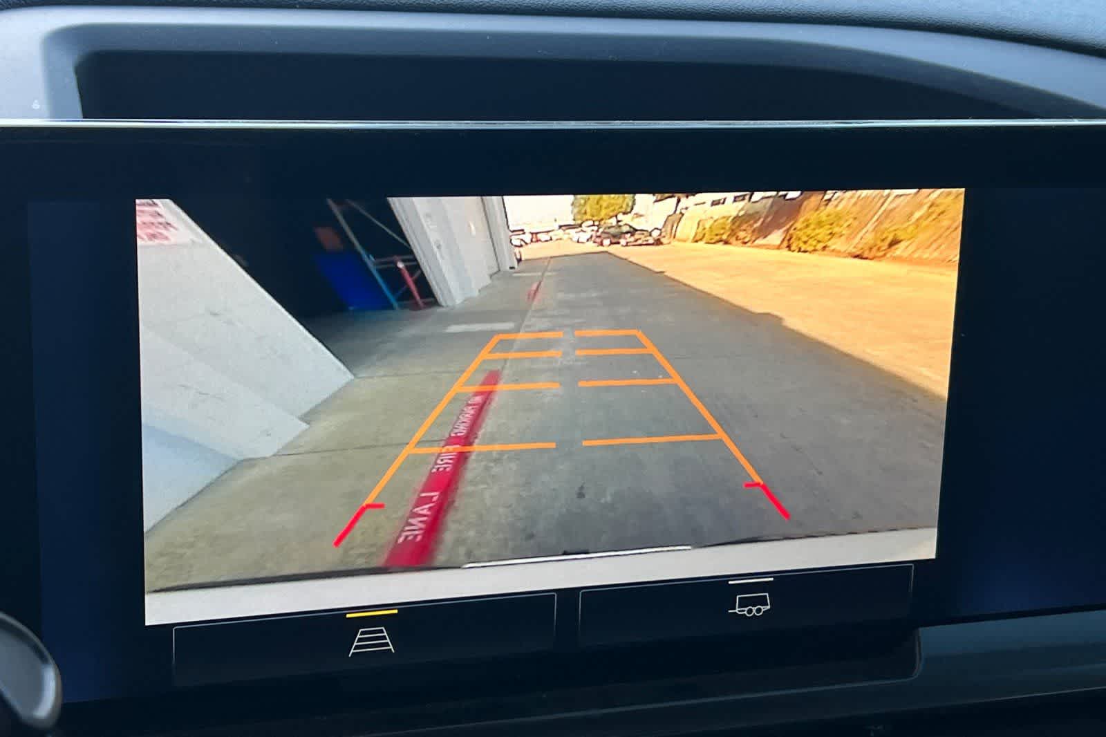 Thumbnail: 2022 Chevrolet Silverado 1500 - 21