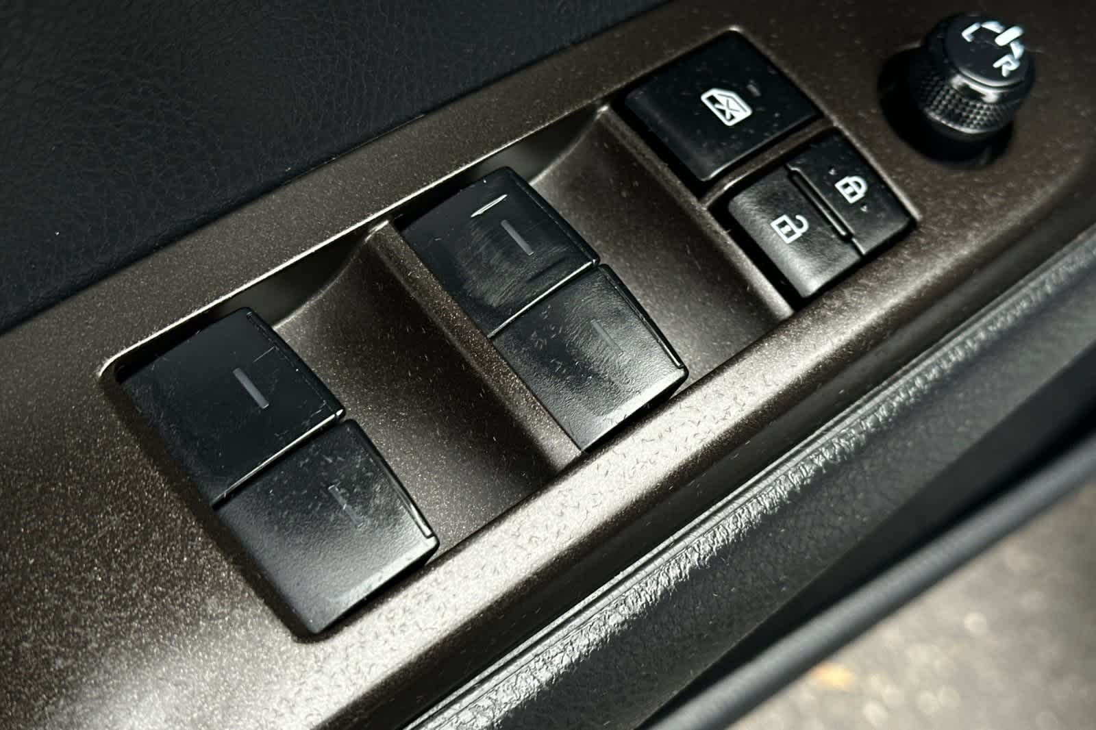 Thumbnail: 2023 Toyota Camry - 14