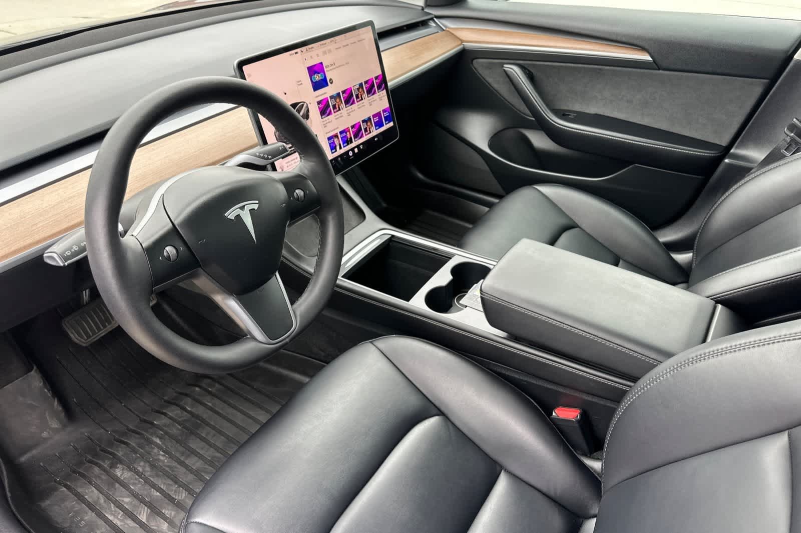 Thumbnail: 2023 Tesla Model 3 - 12