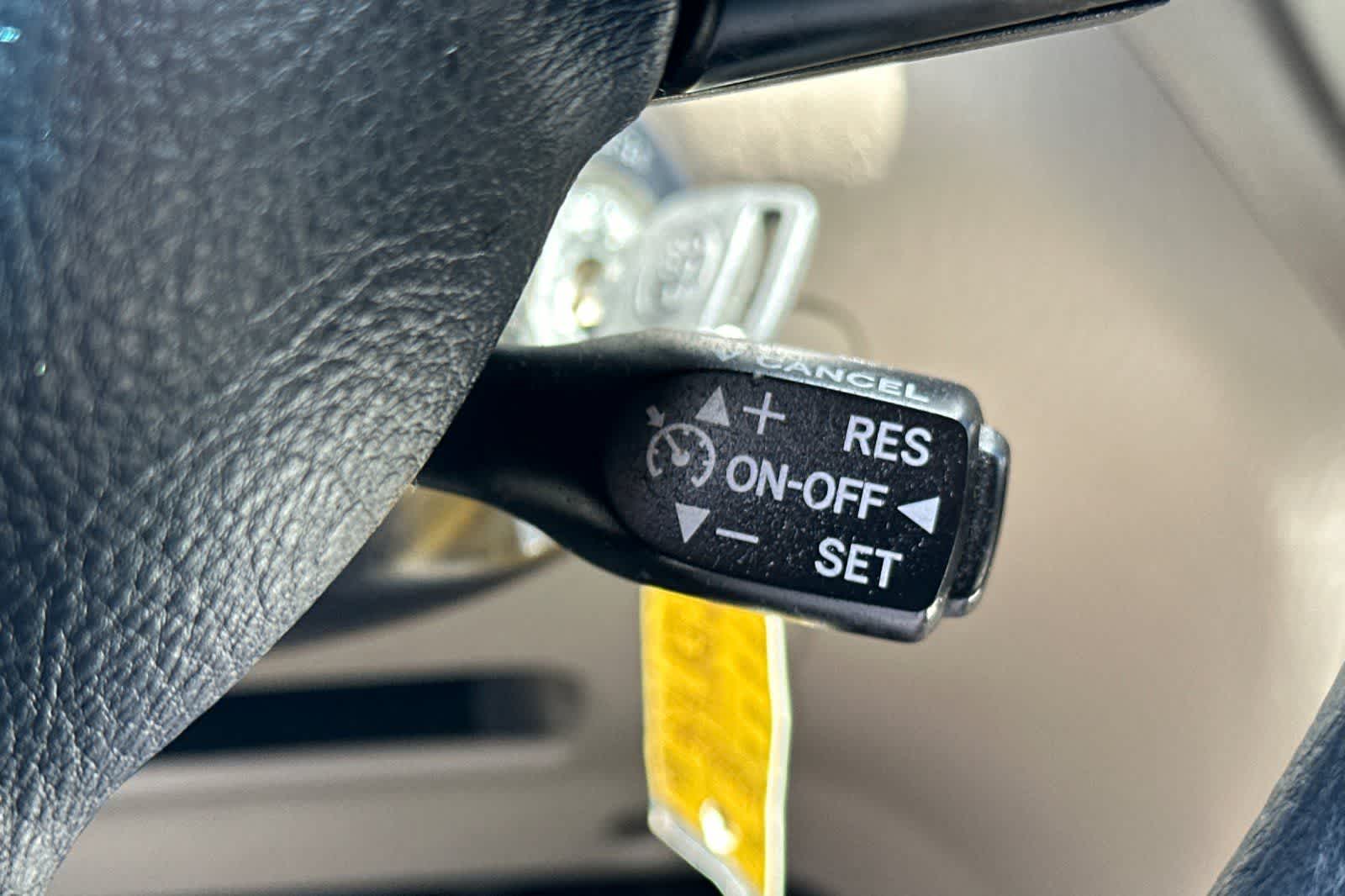Thumbnail: 2004 Toyota RAV4 - 34