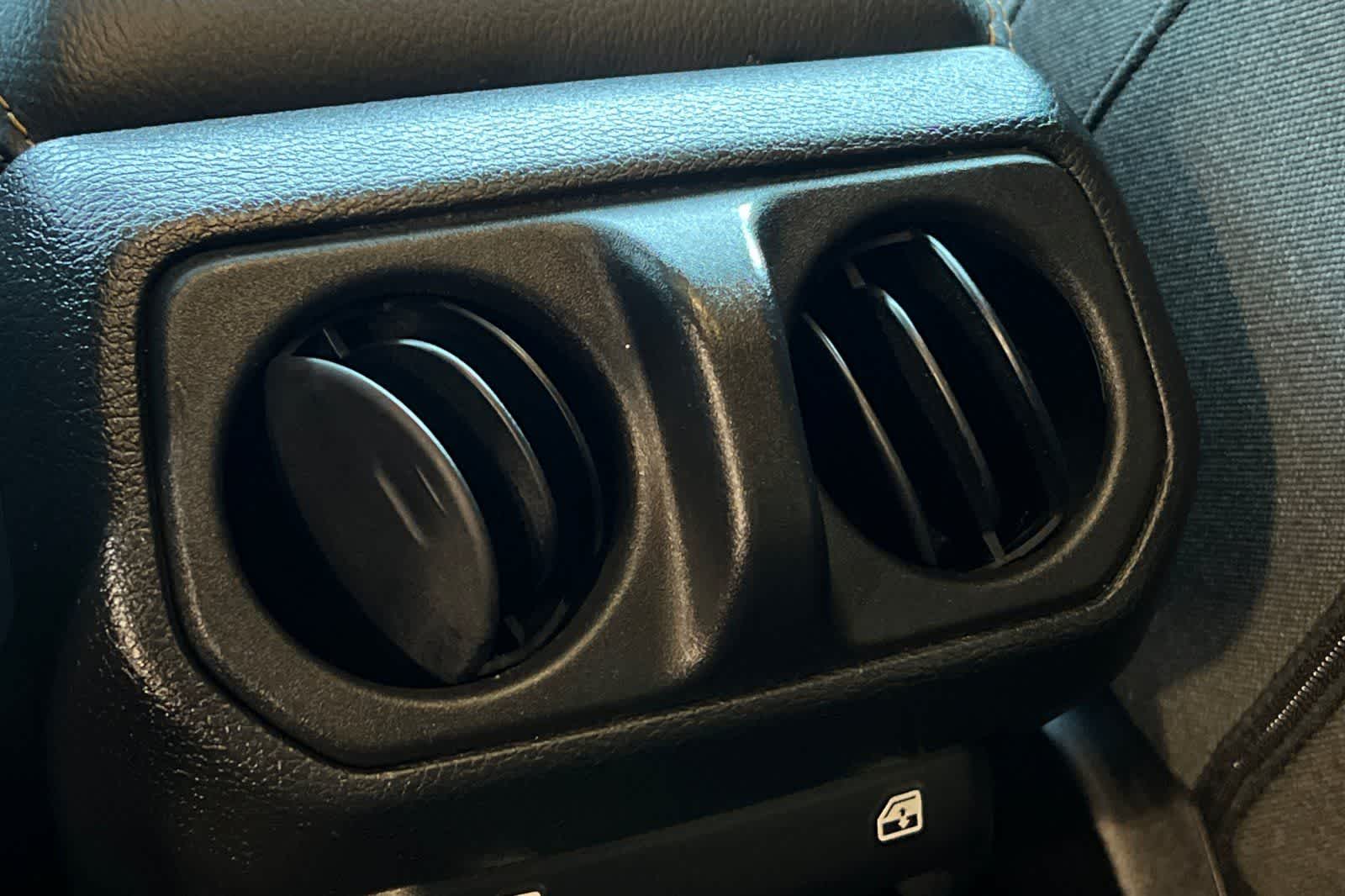 Thumbnail: 2024 Jeep Wrangler - 14