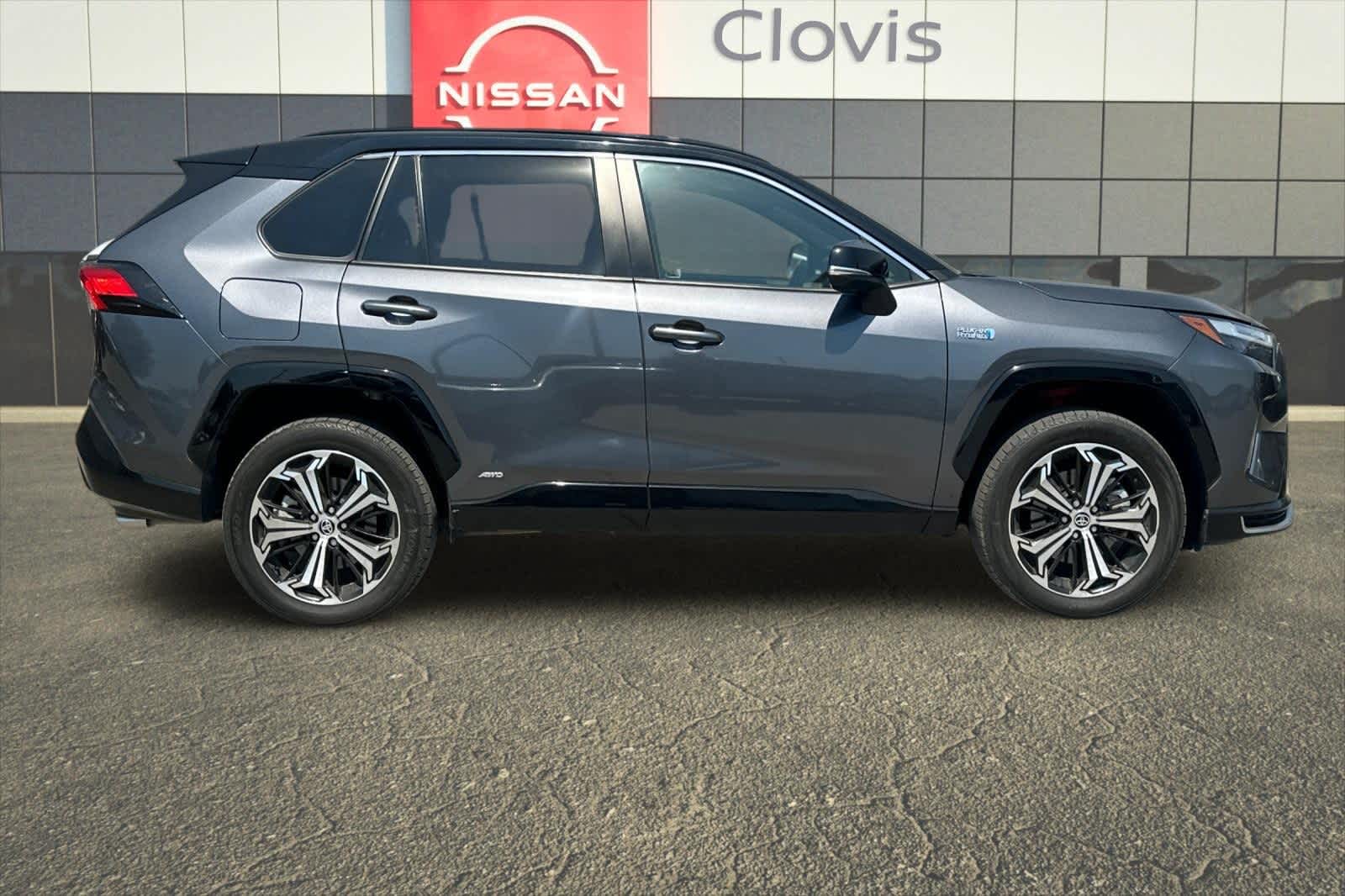 Thumbnail: 2023 Toyota RAV4 - 9