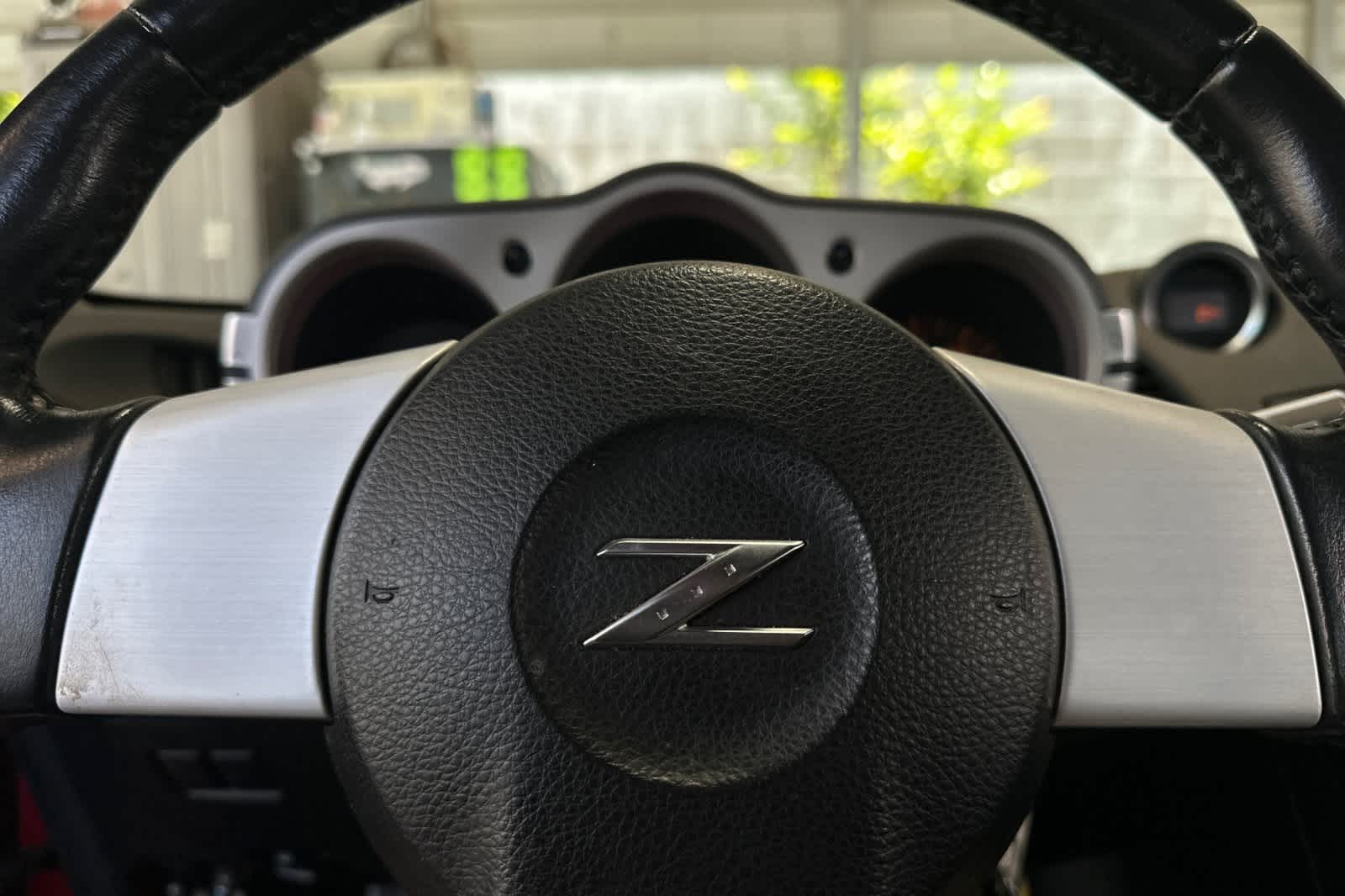 Thumbnail: 2005 Nissan Z - 22