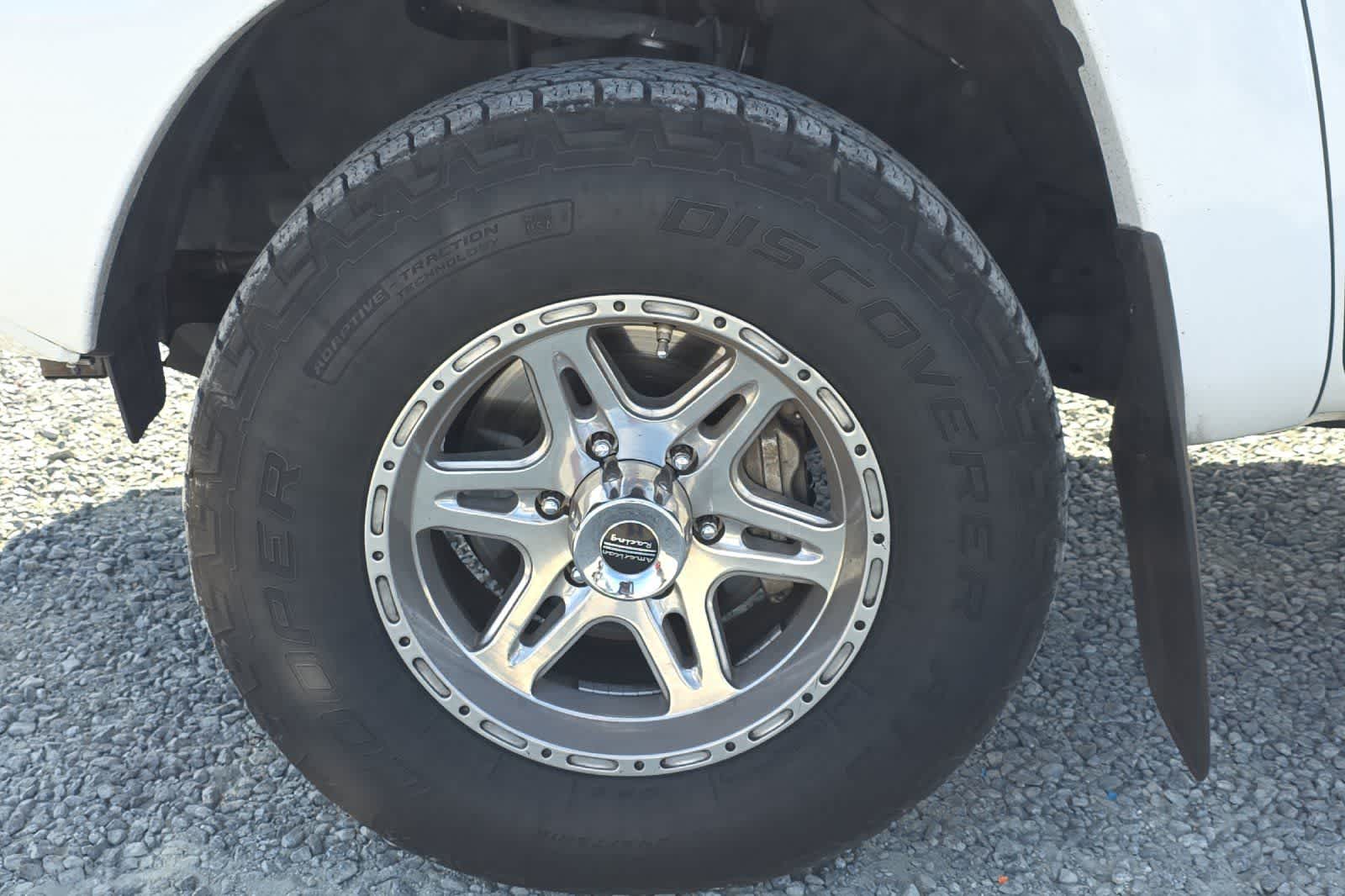 Thumbnail: 2014 Toyota Tacoma - 12