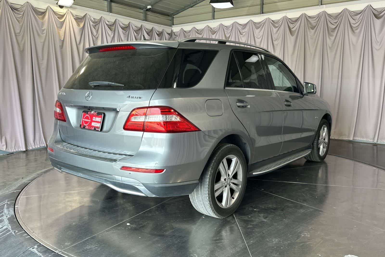 Thumbnail: 2012 Mercedes-Benz M-Class - 3