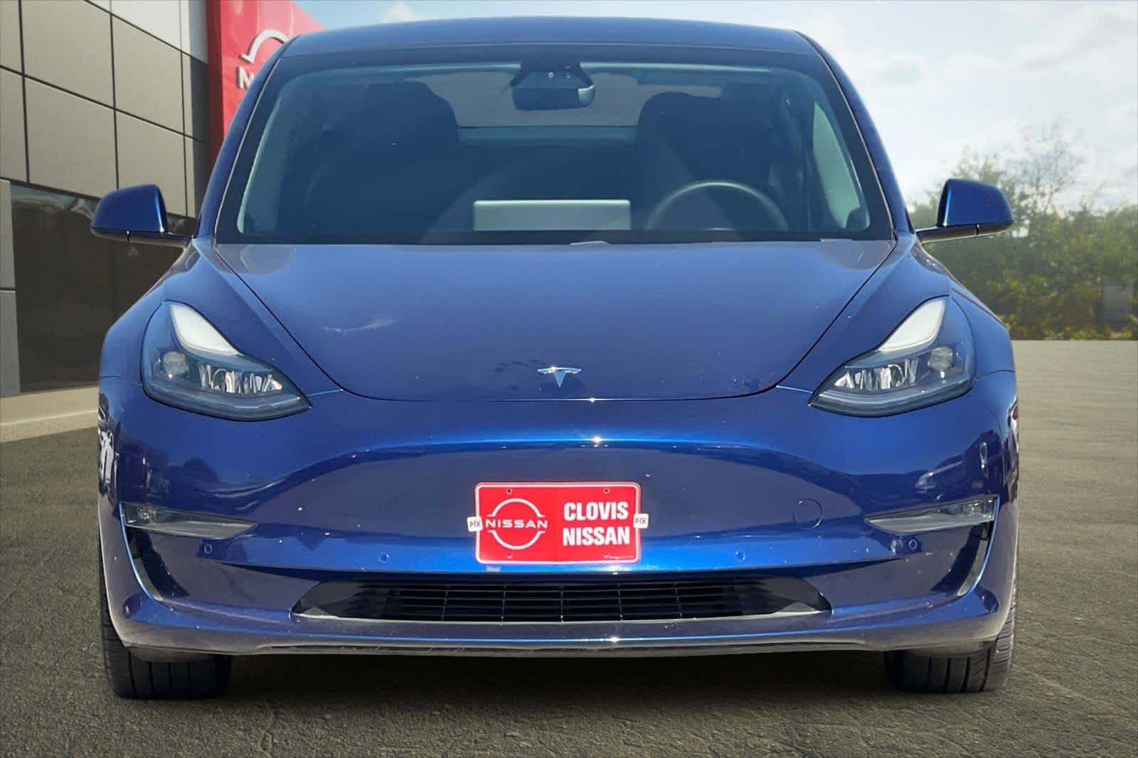 Thumbnail: 2021 Tesla Model 3 - 11