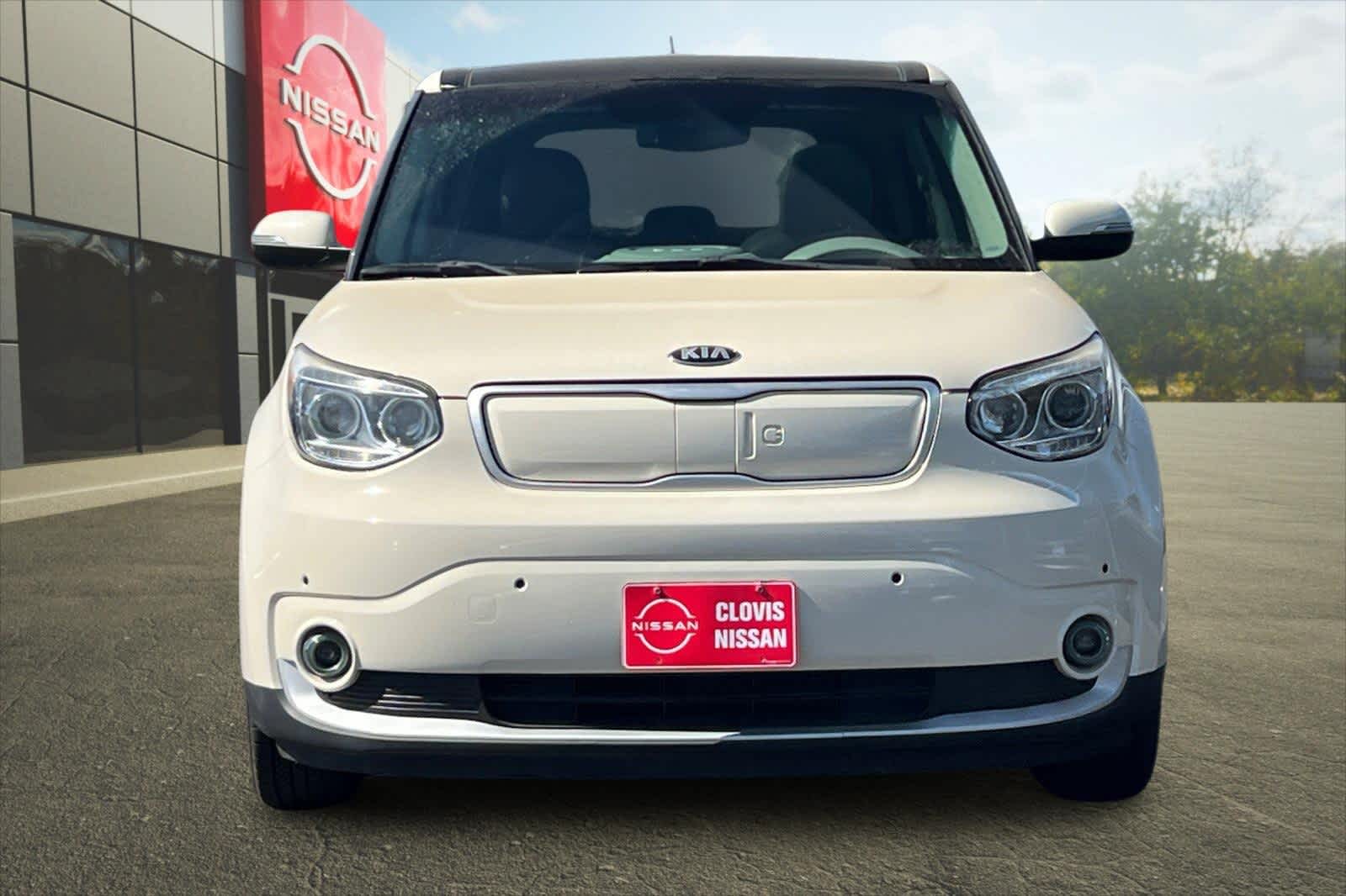Thumbnail: 2017 Kia Soul EV - 11