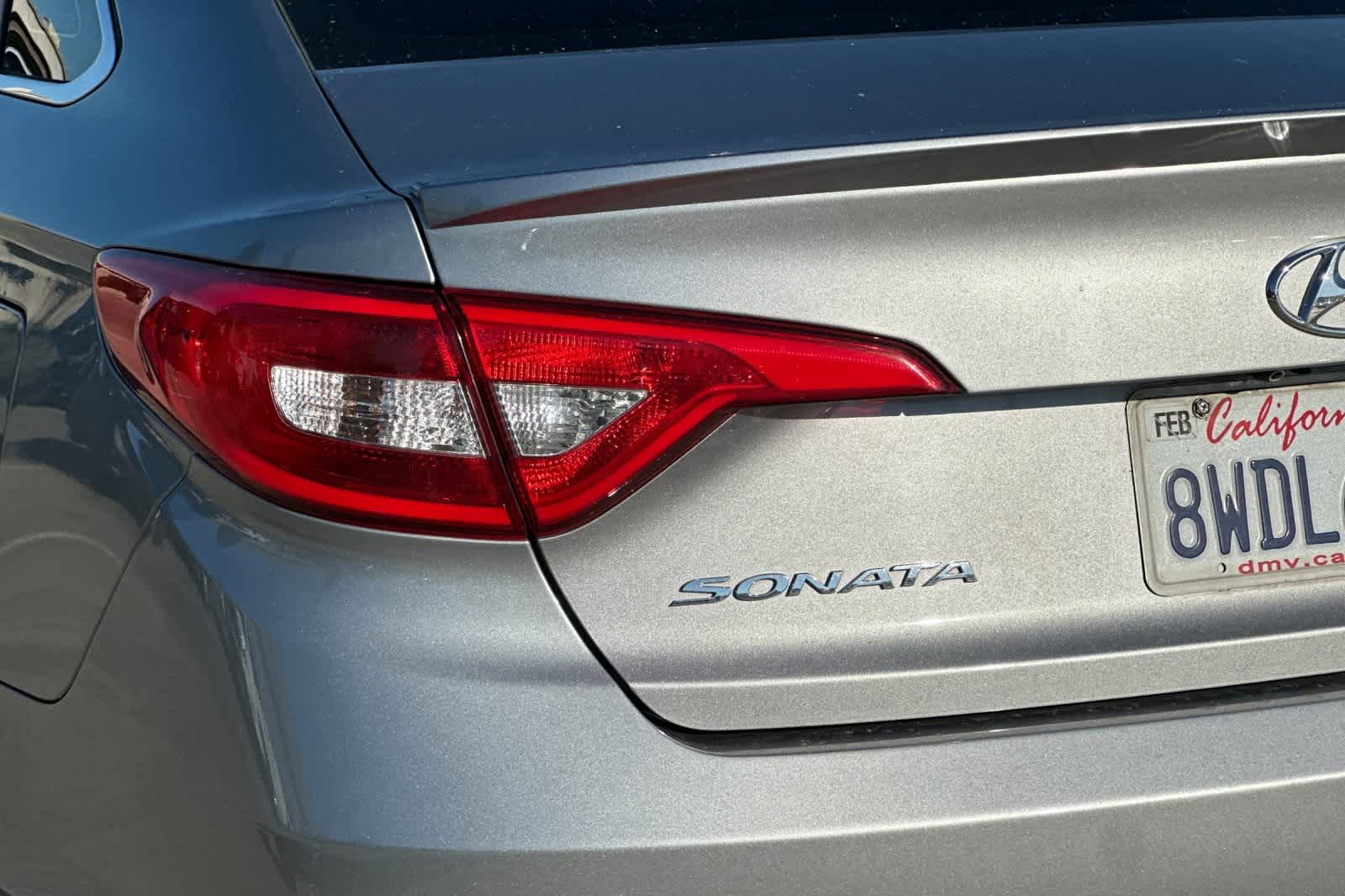 Thumbnail: 2016 Hyundai Sonata - 13