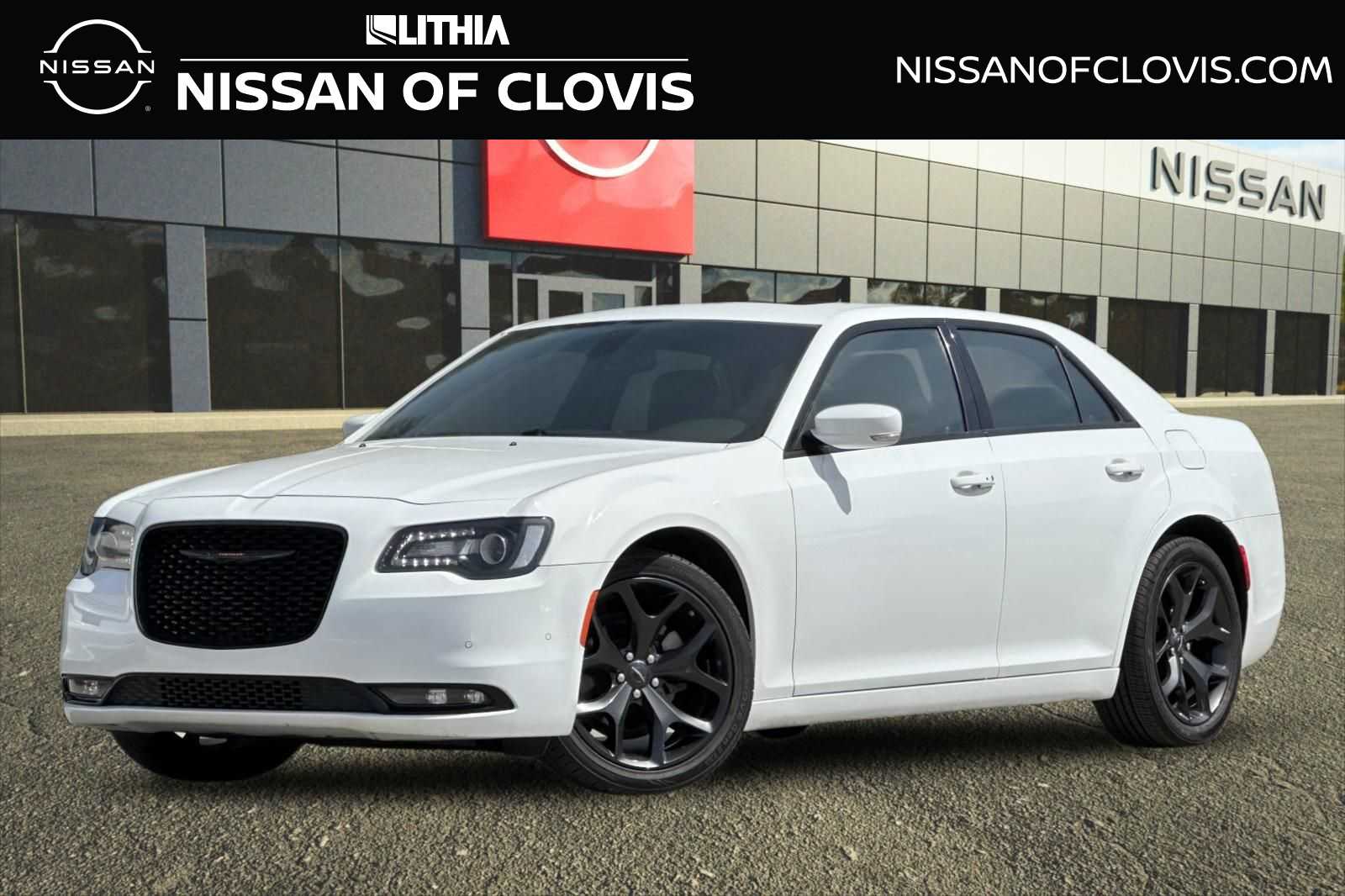 Thumbnail: 2023 Chrysler 300 - 1