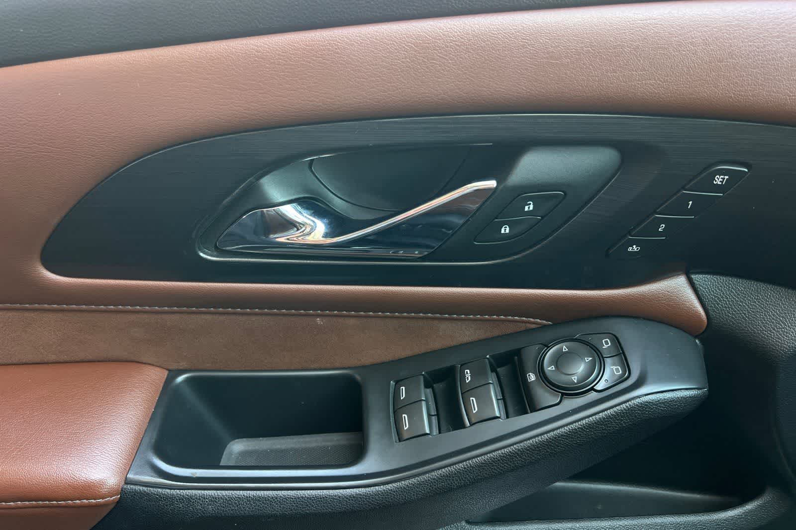 Thumbnail: 2018 Chevrolet Traverse - 15