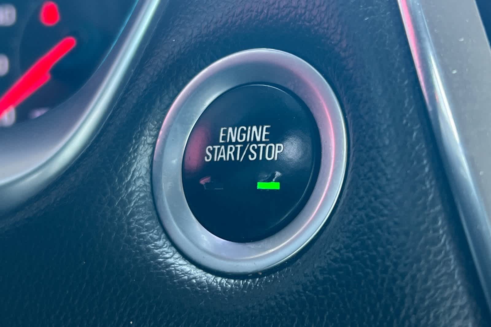 Thumbnail: 2020 Chevrolet Traverse - 28