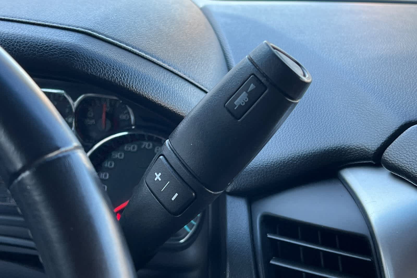 Thumbnail: 2017 Chevrolet Suburban - 30