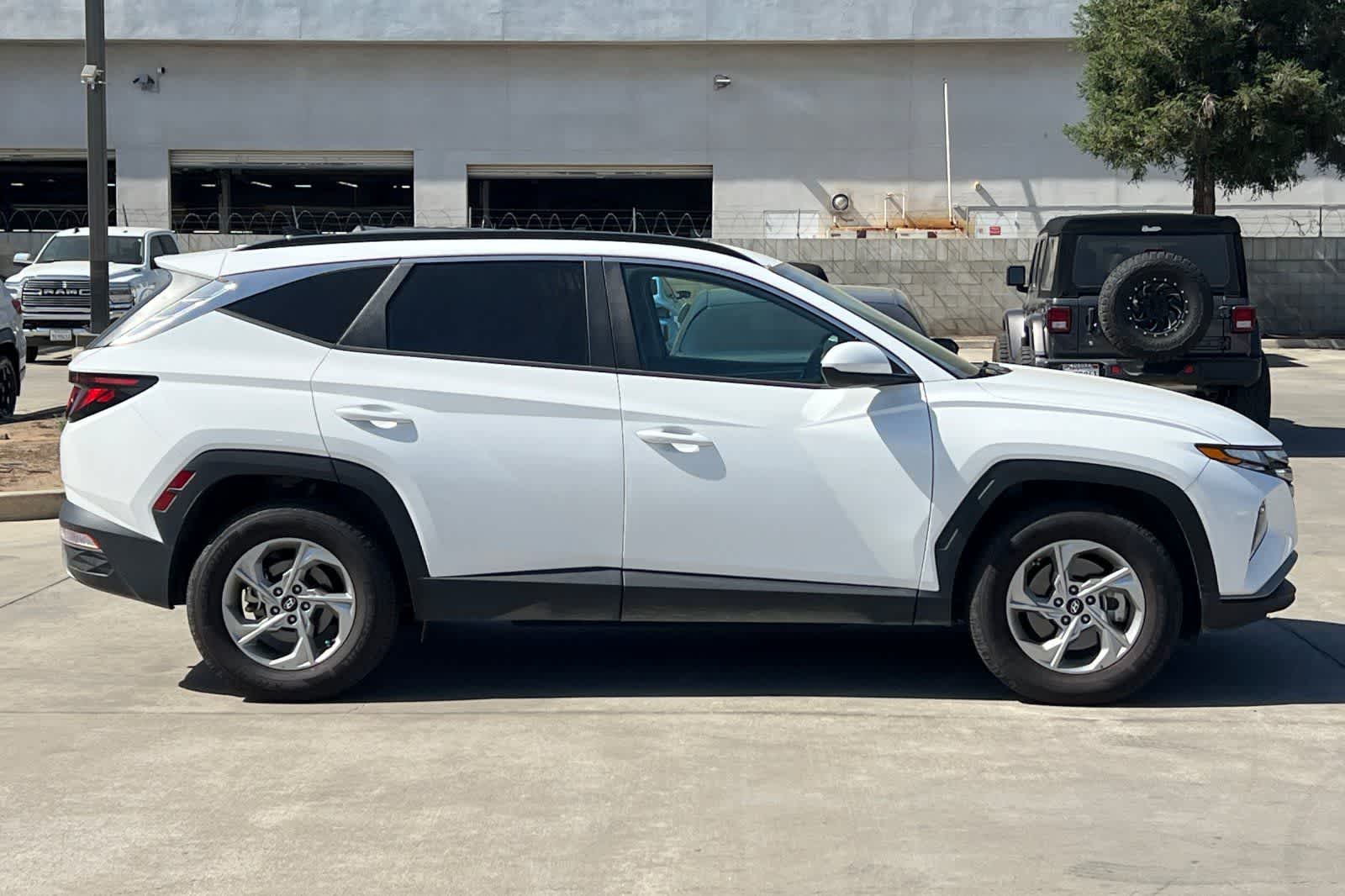 Thumbnail: 2024 Hyundai Tucson - 9