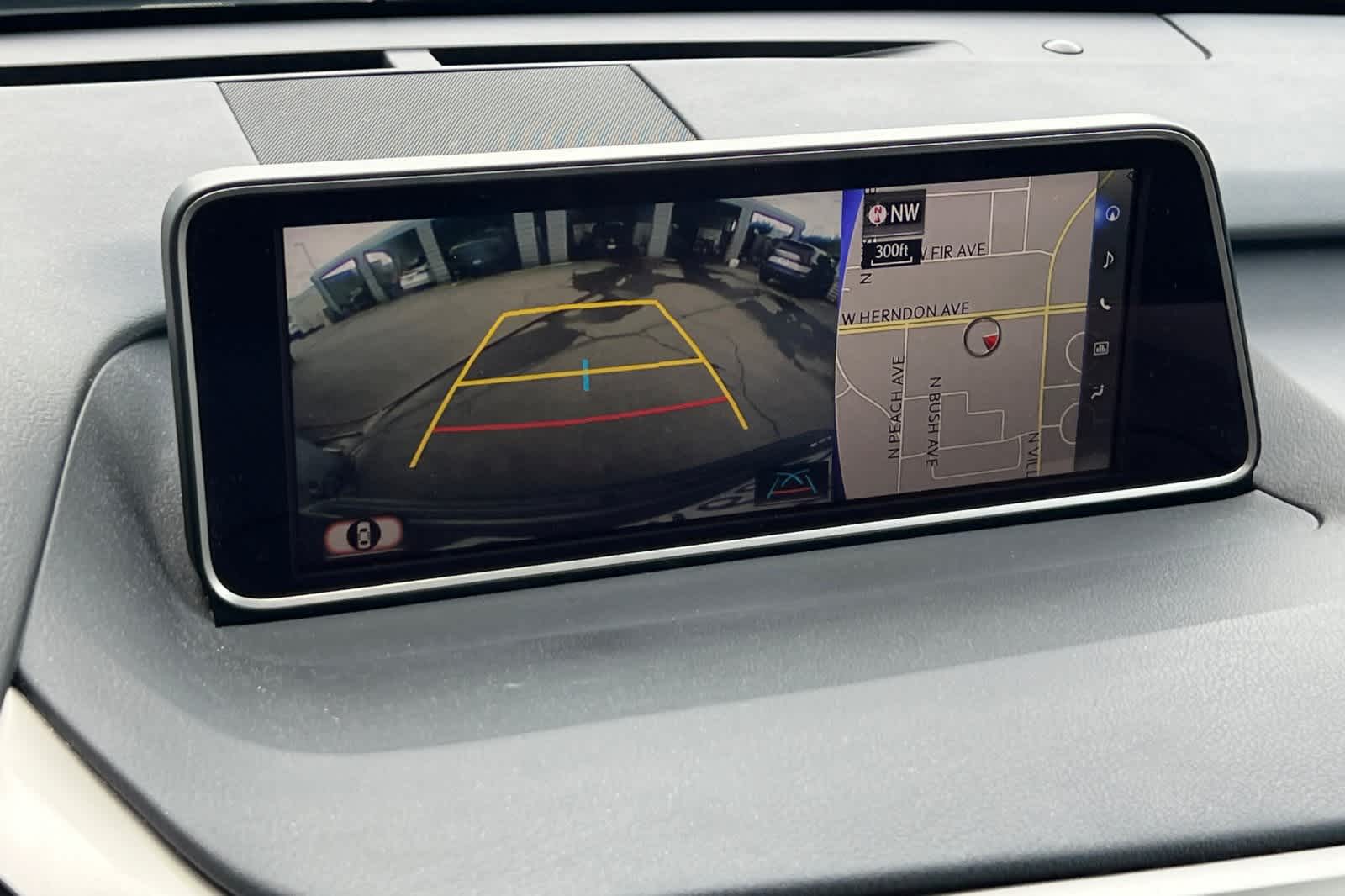 Thumbnail: 2019 Lexus RX - 19